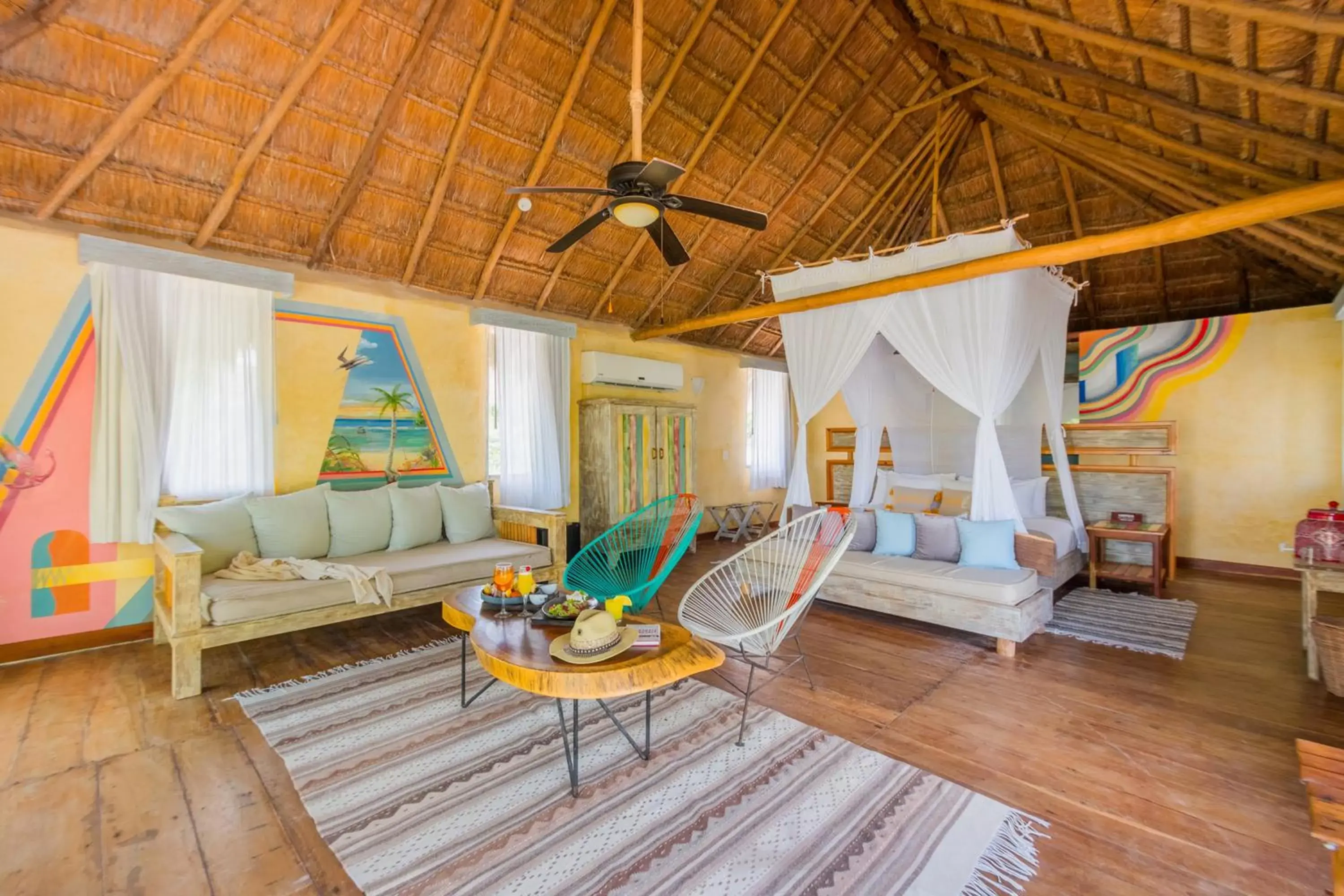 Photo of the whole room, Seating Area in Villa Pescadores Tulum