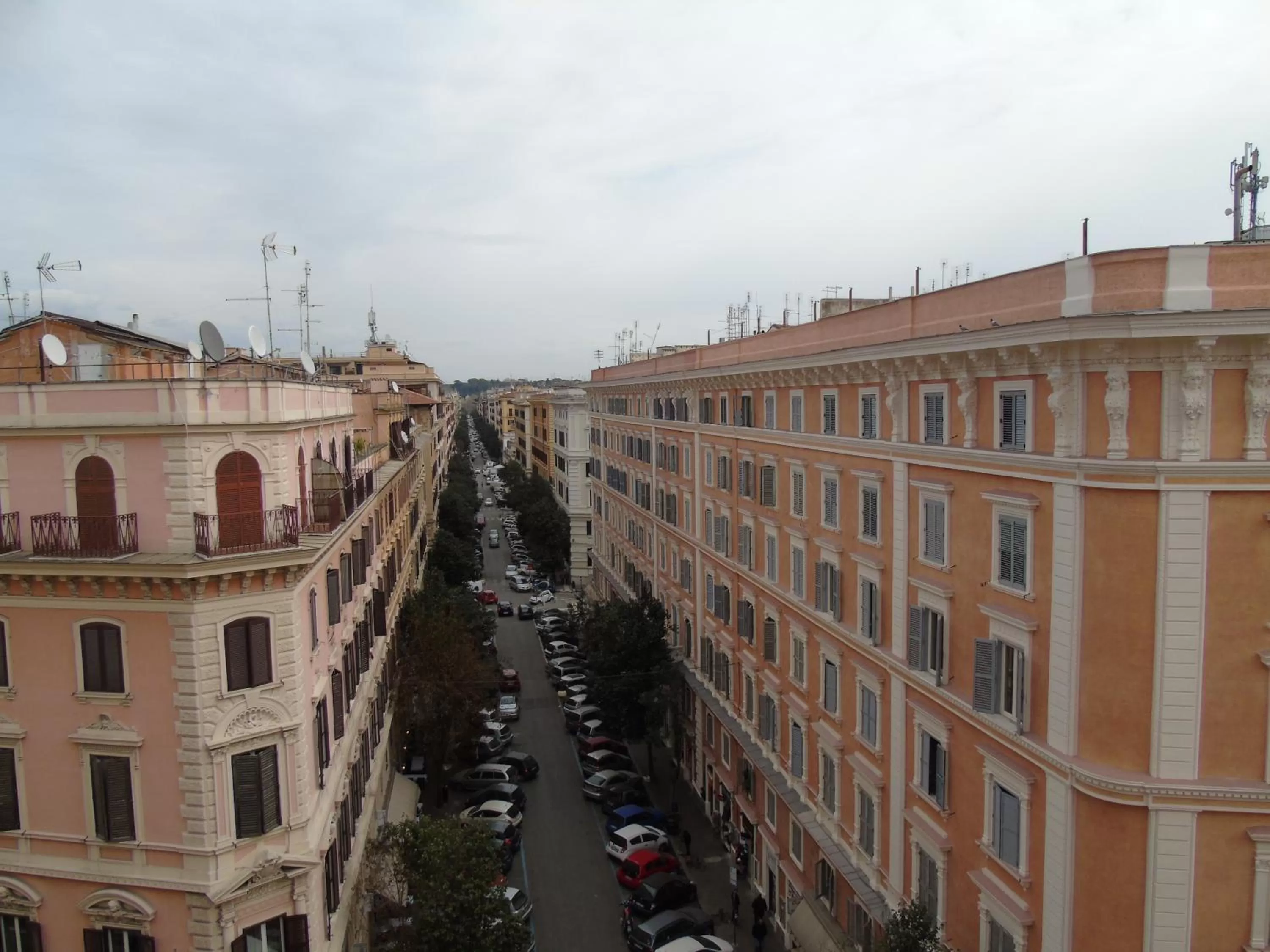 City view in Room Inn Vatican