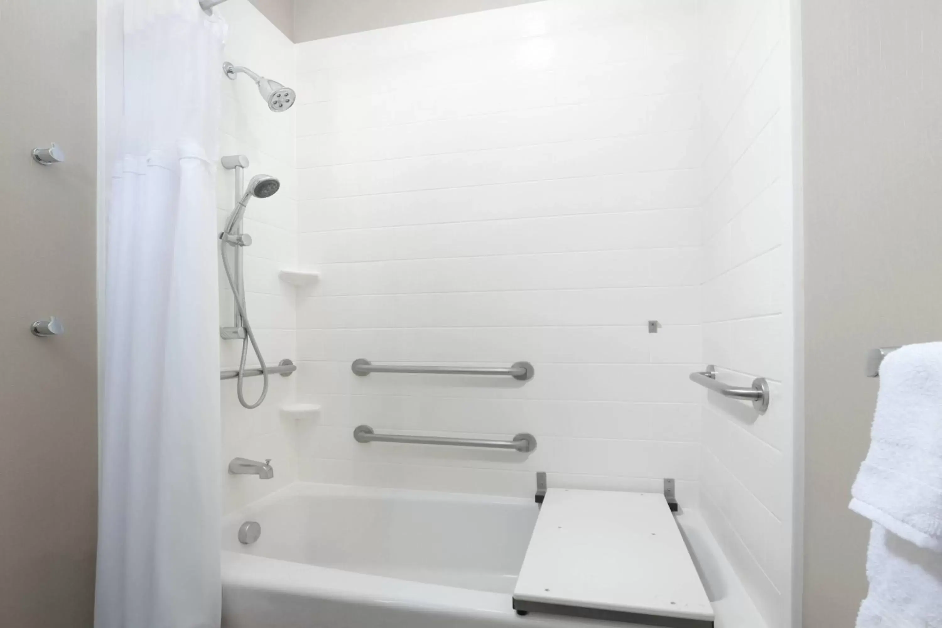 Bathroom in SpringHill Suites by Marriott San Antonio Northwest at The RIM