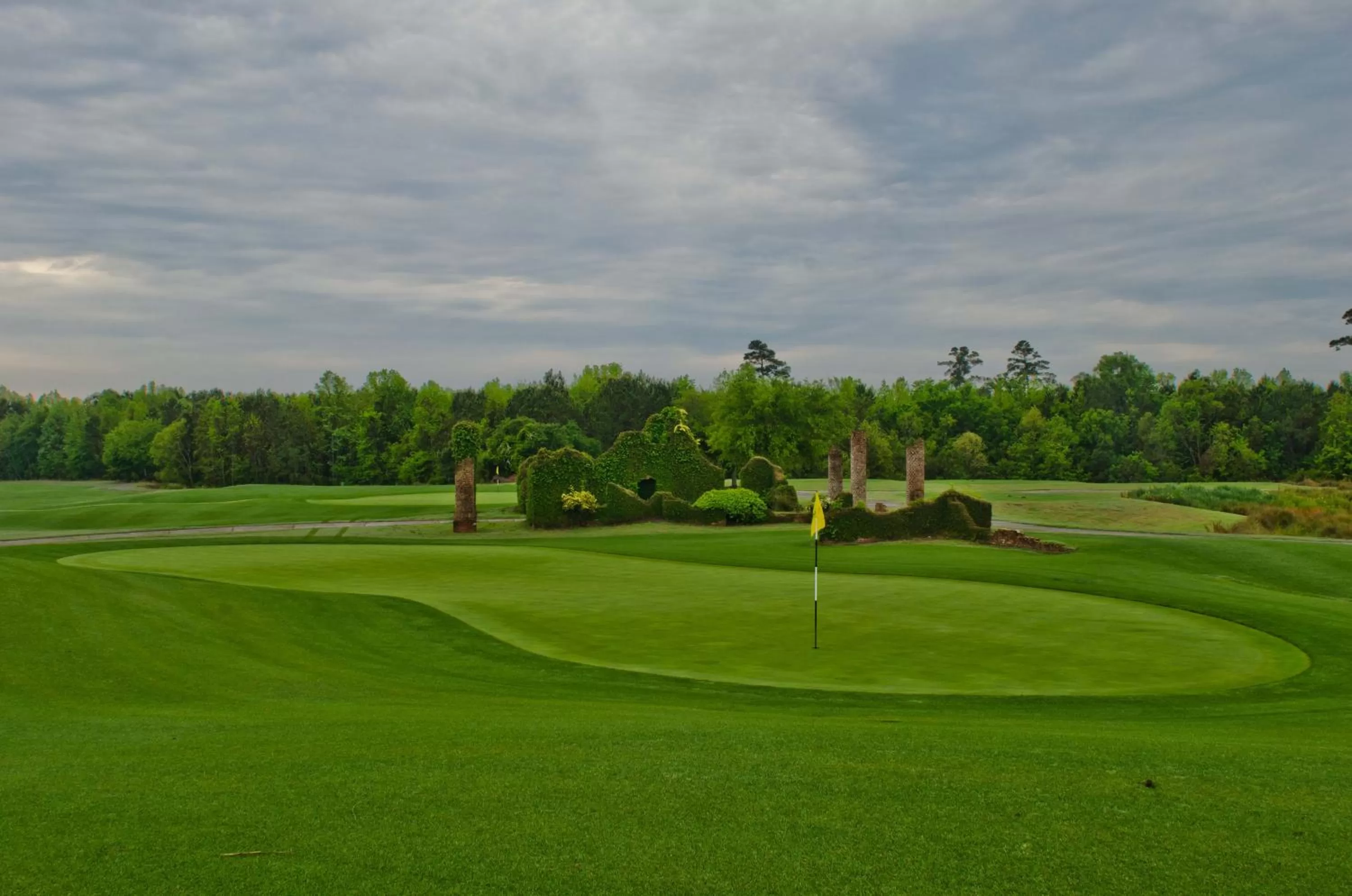 Golfcourse in Barefoot Resort Golf & Yacht Club Villas