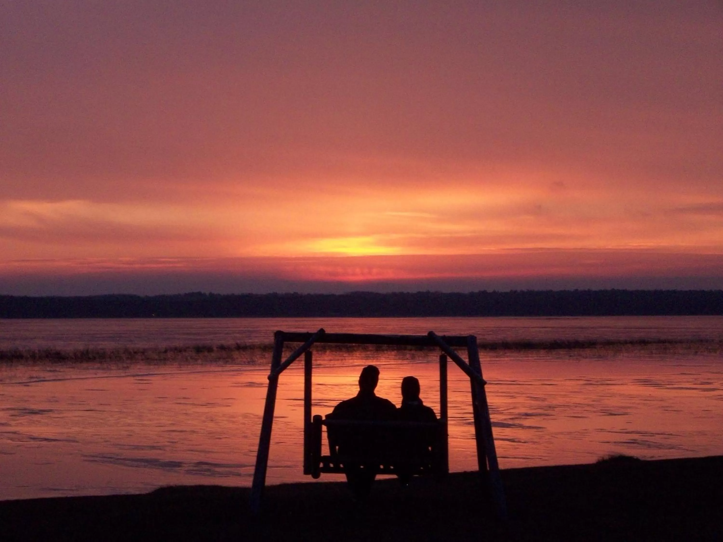 Sunrise in Leech Lake Resort Bed & Breakfast