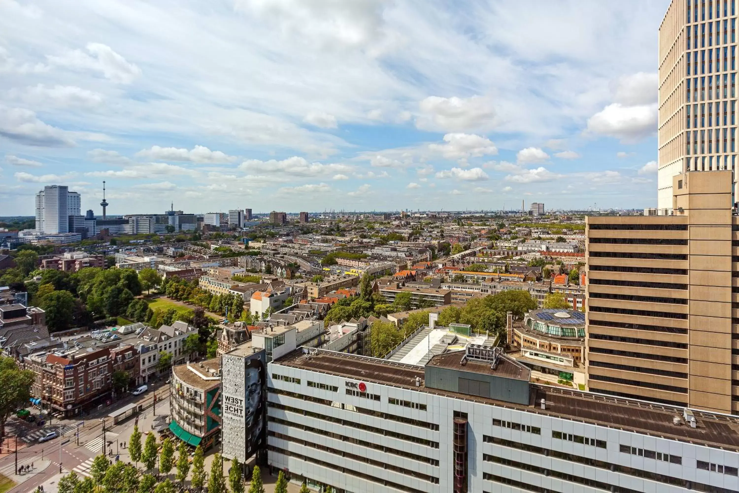 Photo of the whole room in Rotterdam Marriott Hotel