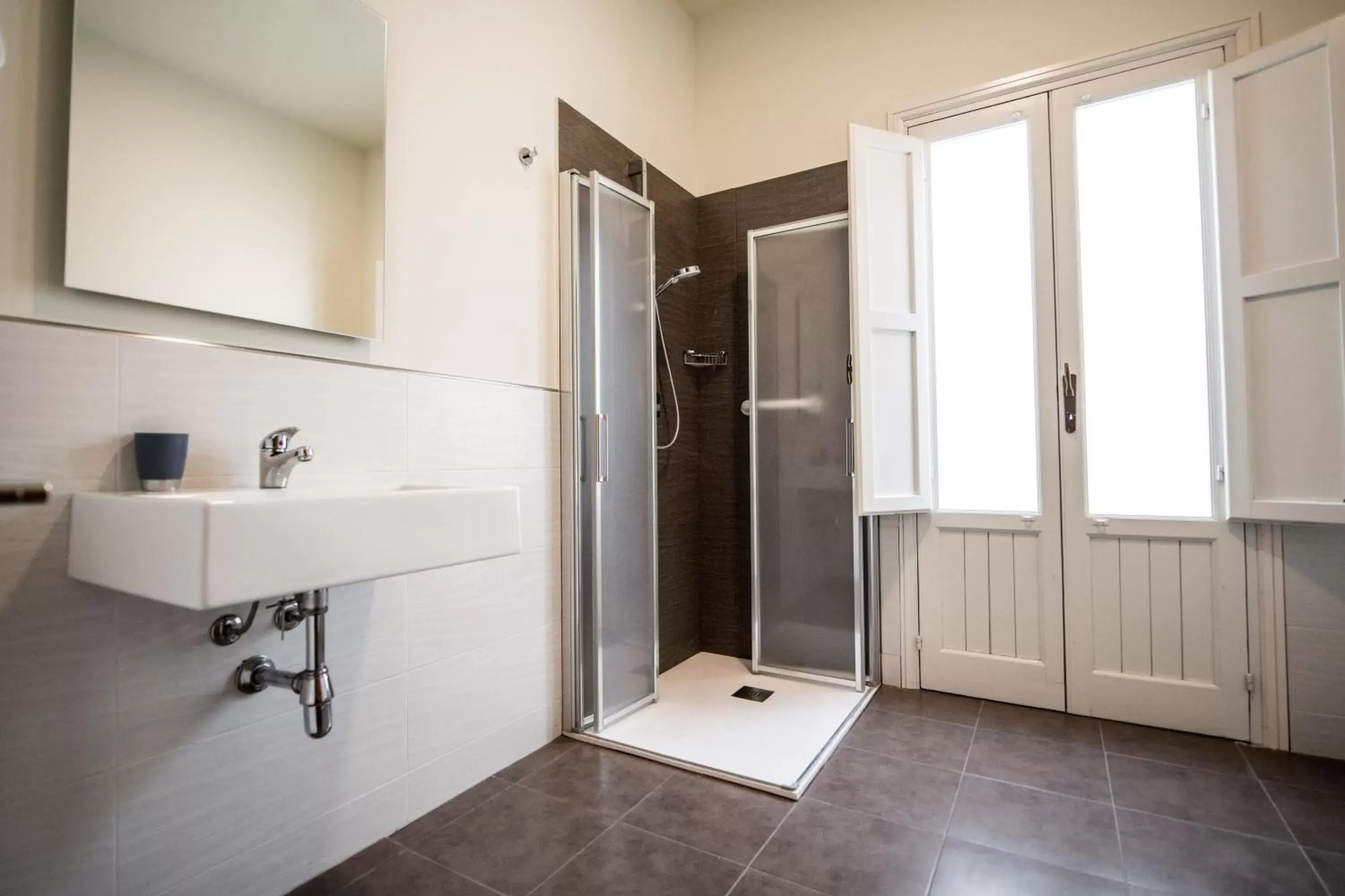 Bathroom in Historico Loft & Rooms Palazzo Adragna XIX