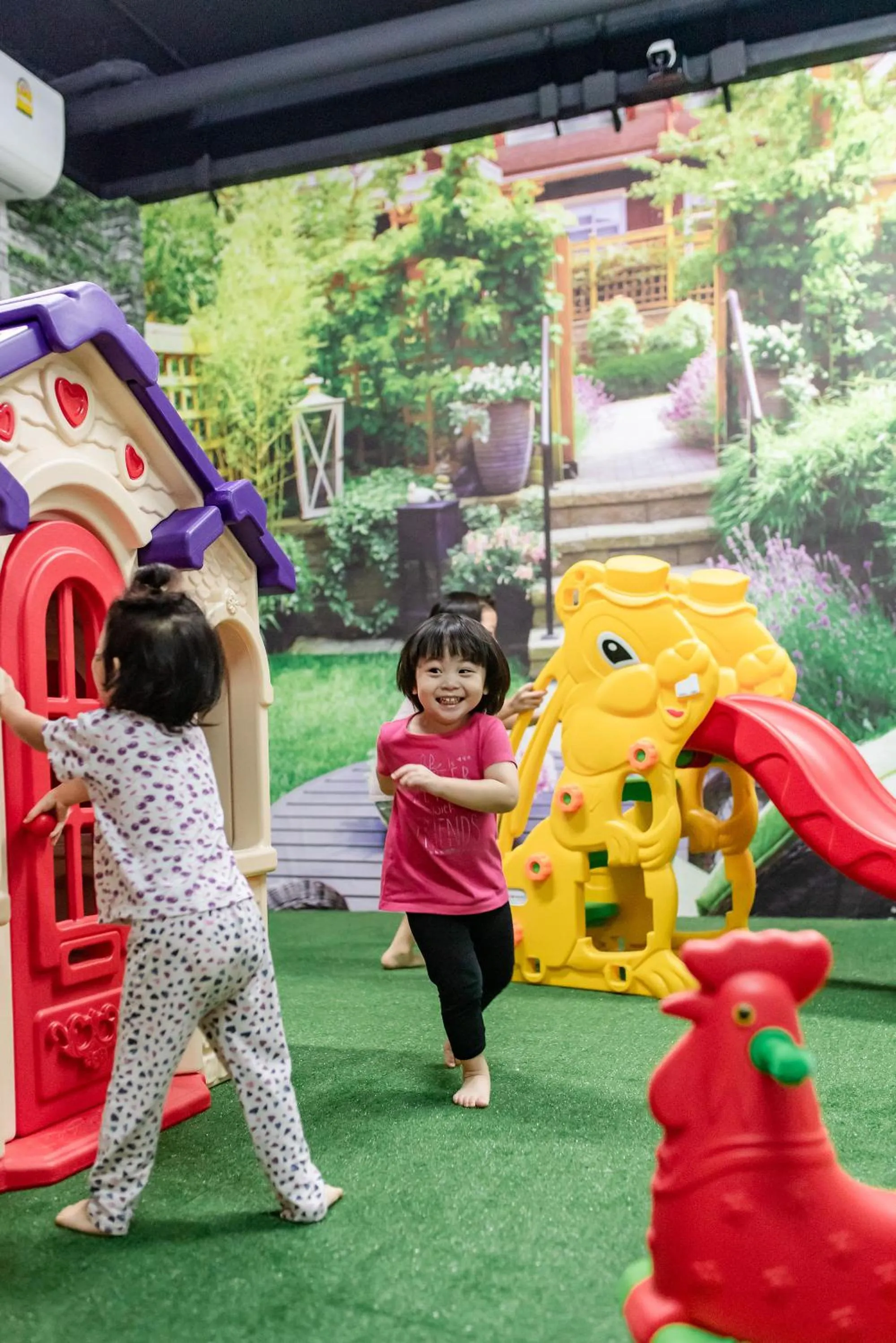 Children play ground in Grand Howard Hotel Bangkok