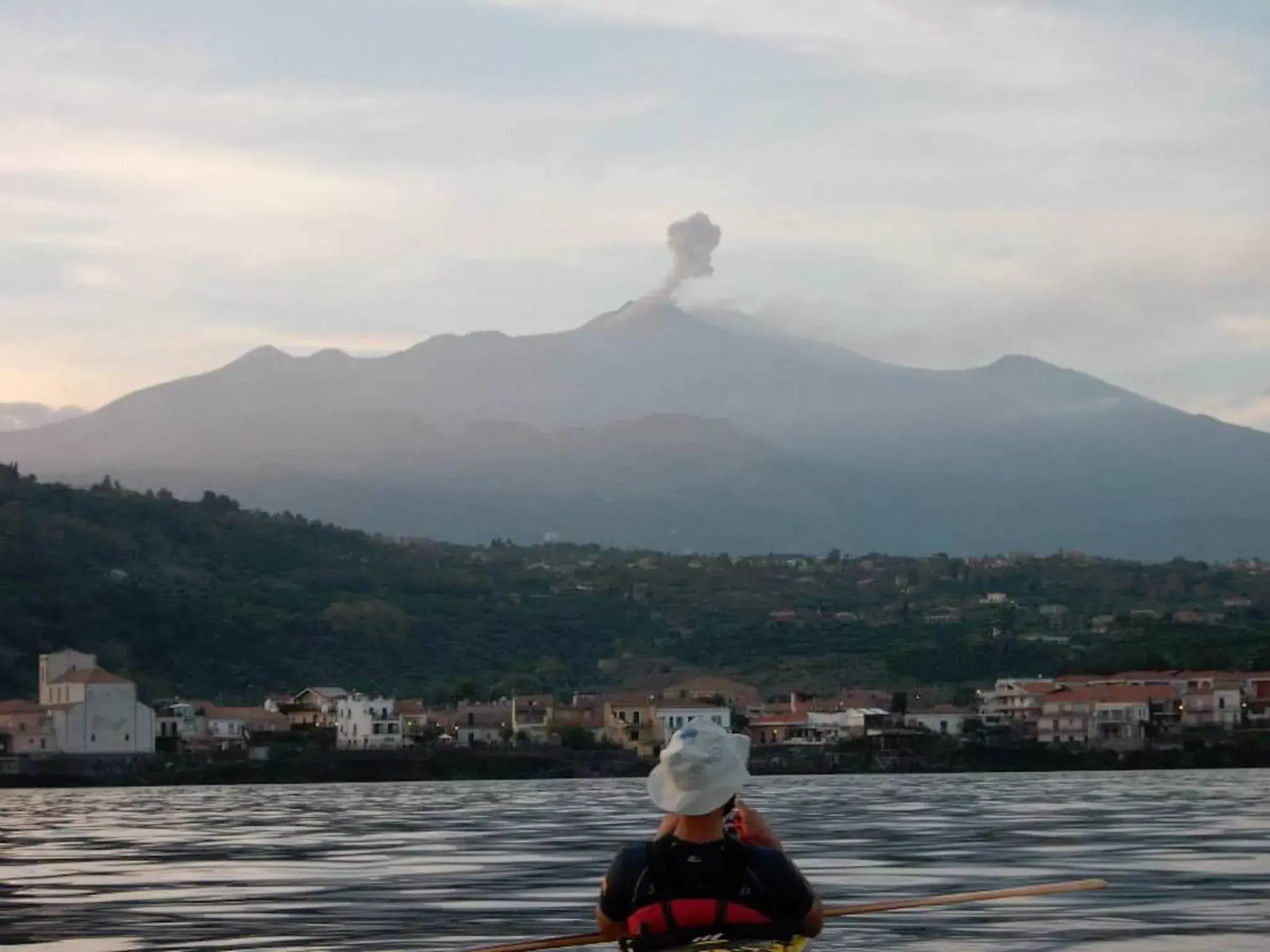 Canoeing, Natural Landscape in b&b Casa di Antonio_Etna Vacanze