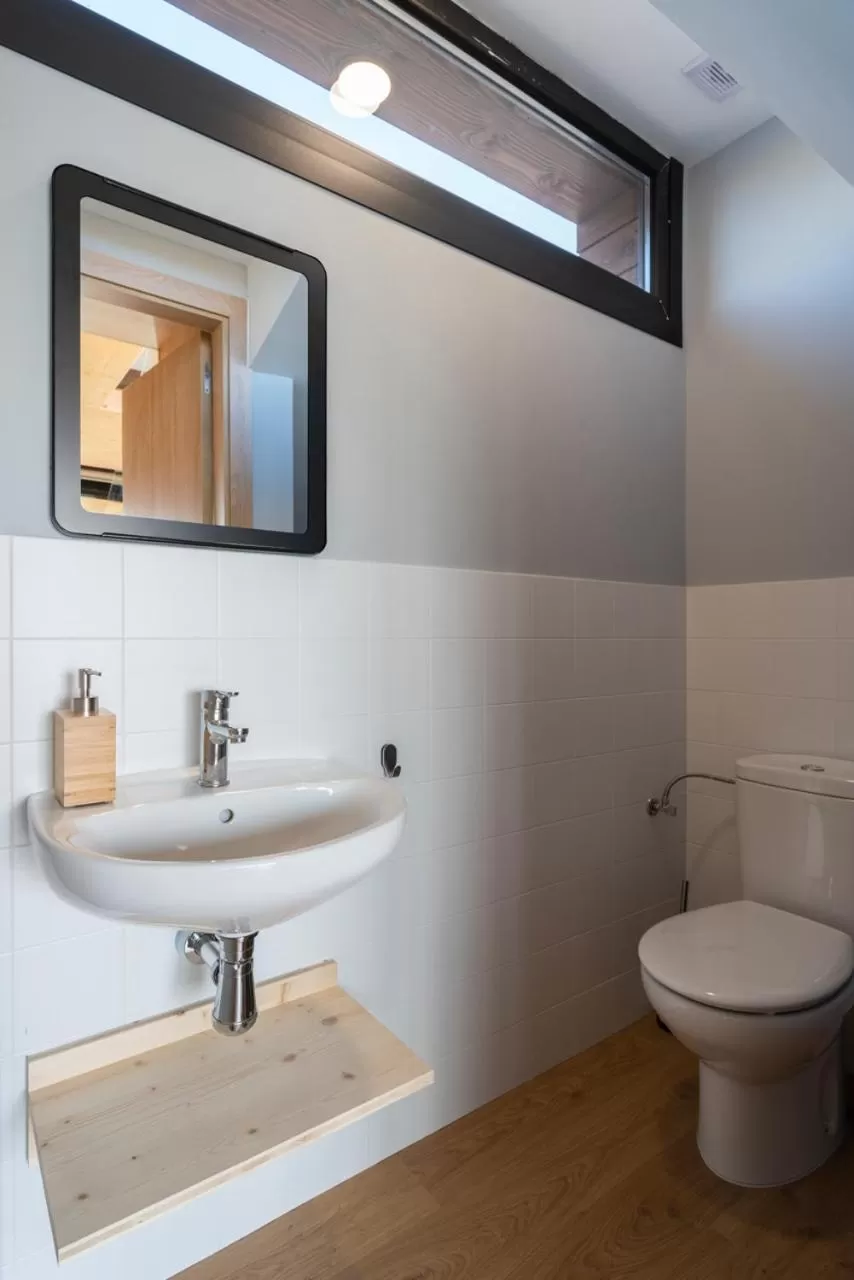 Bathroom in Cabañas de Canide