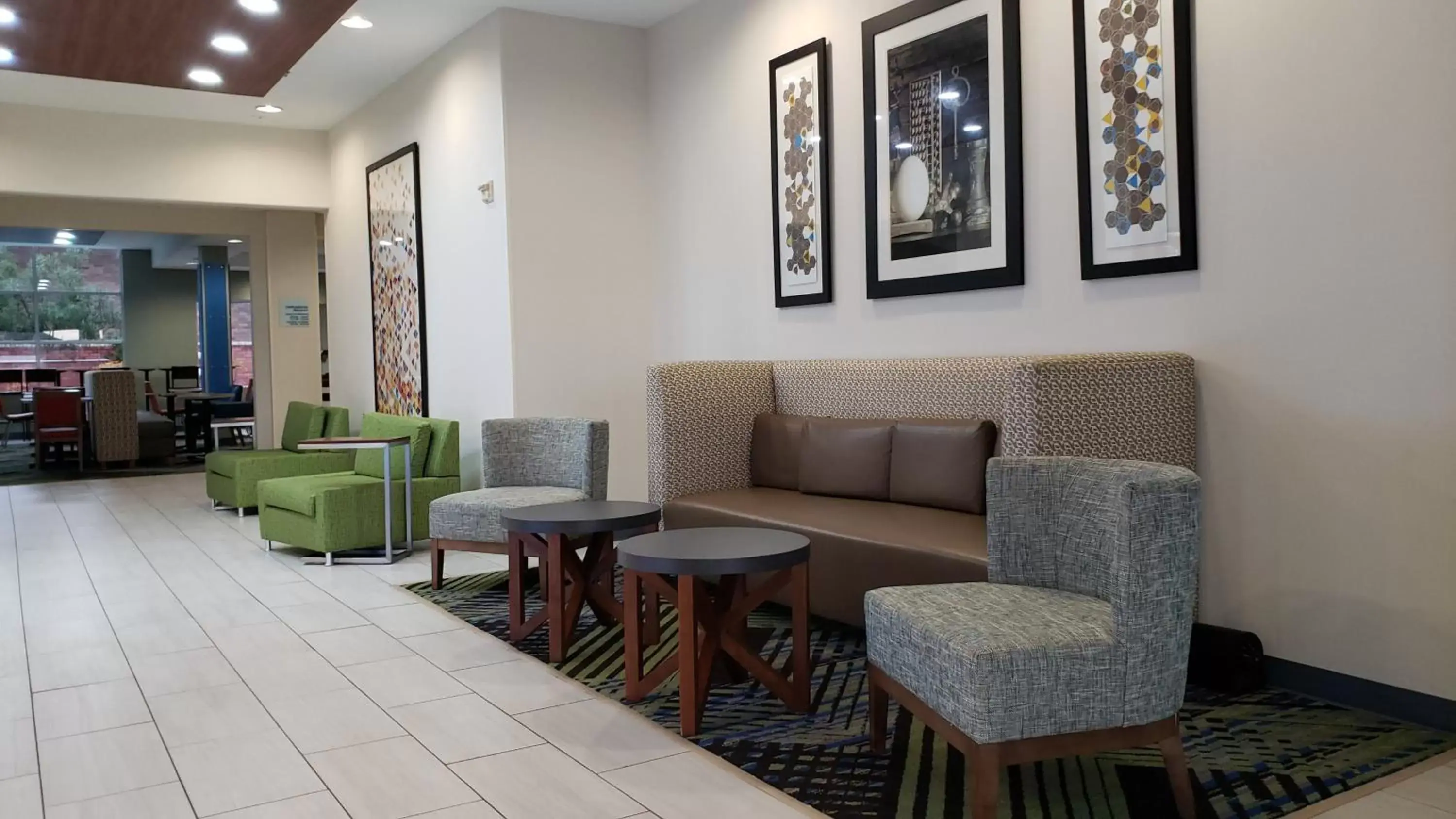 Property building, Seating Area in Holiday Inn Express Hotel and Suites Weslaco, an IHG Hotel