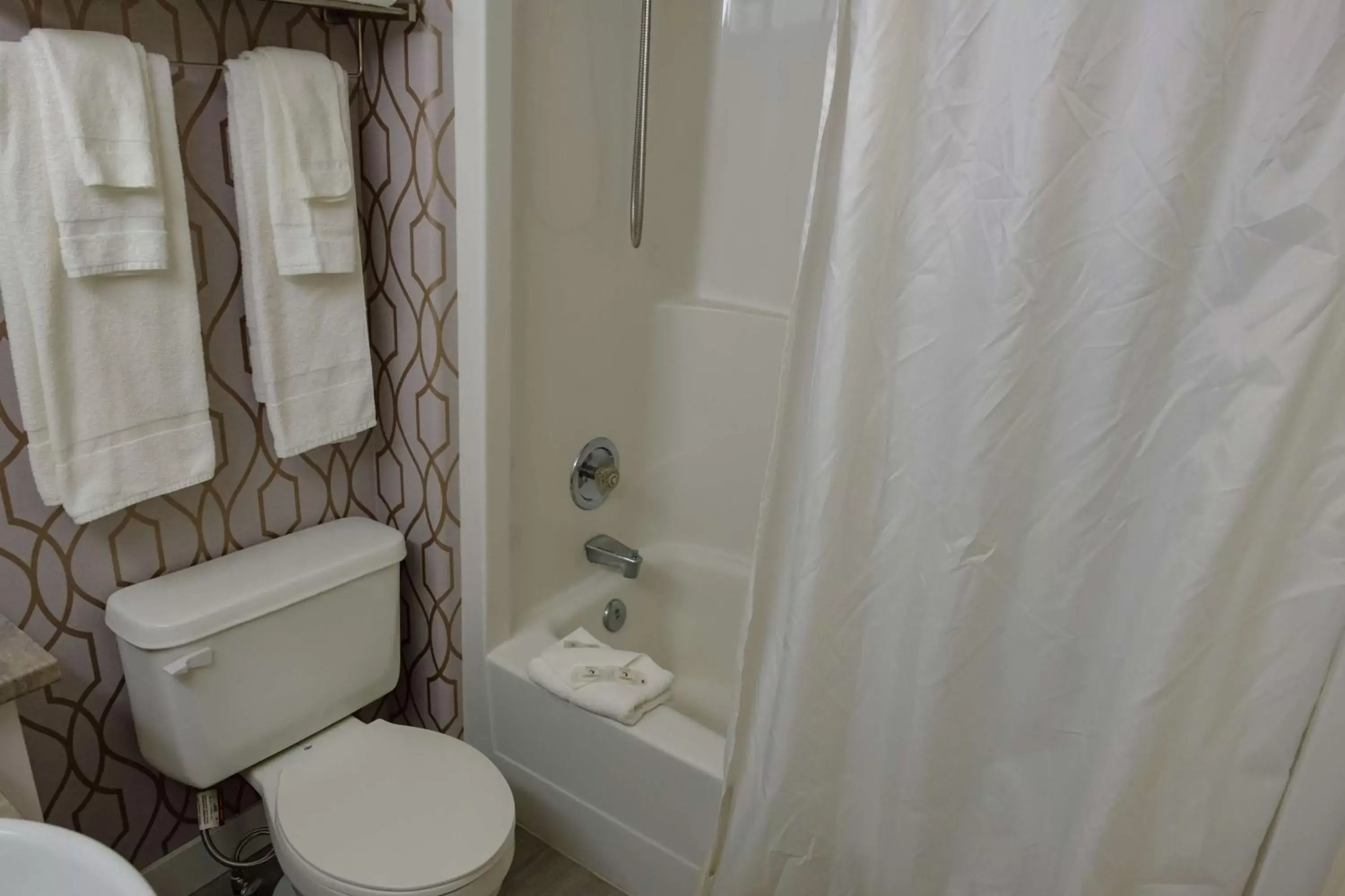 Bathroom in Coast Parksville Hotel