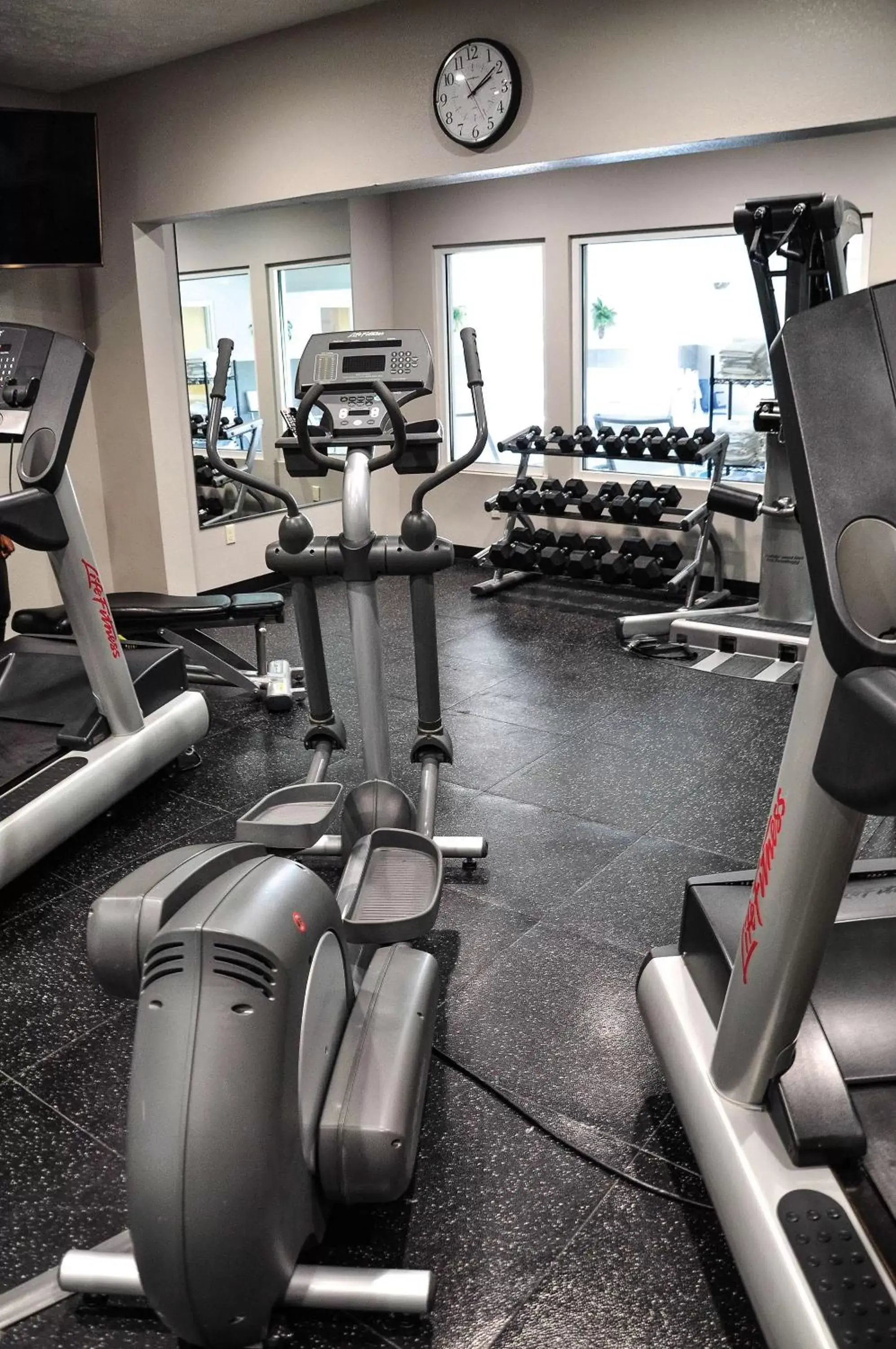 Activities, Fitness Center/Facilities in Country Inn & Suites by Radisson, Fairborn South, OH