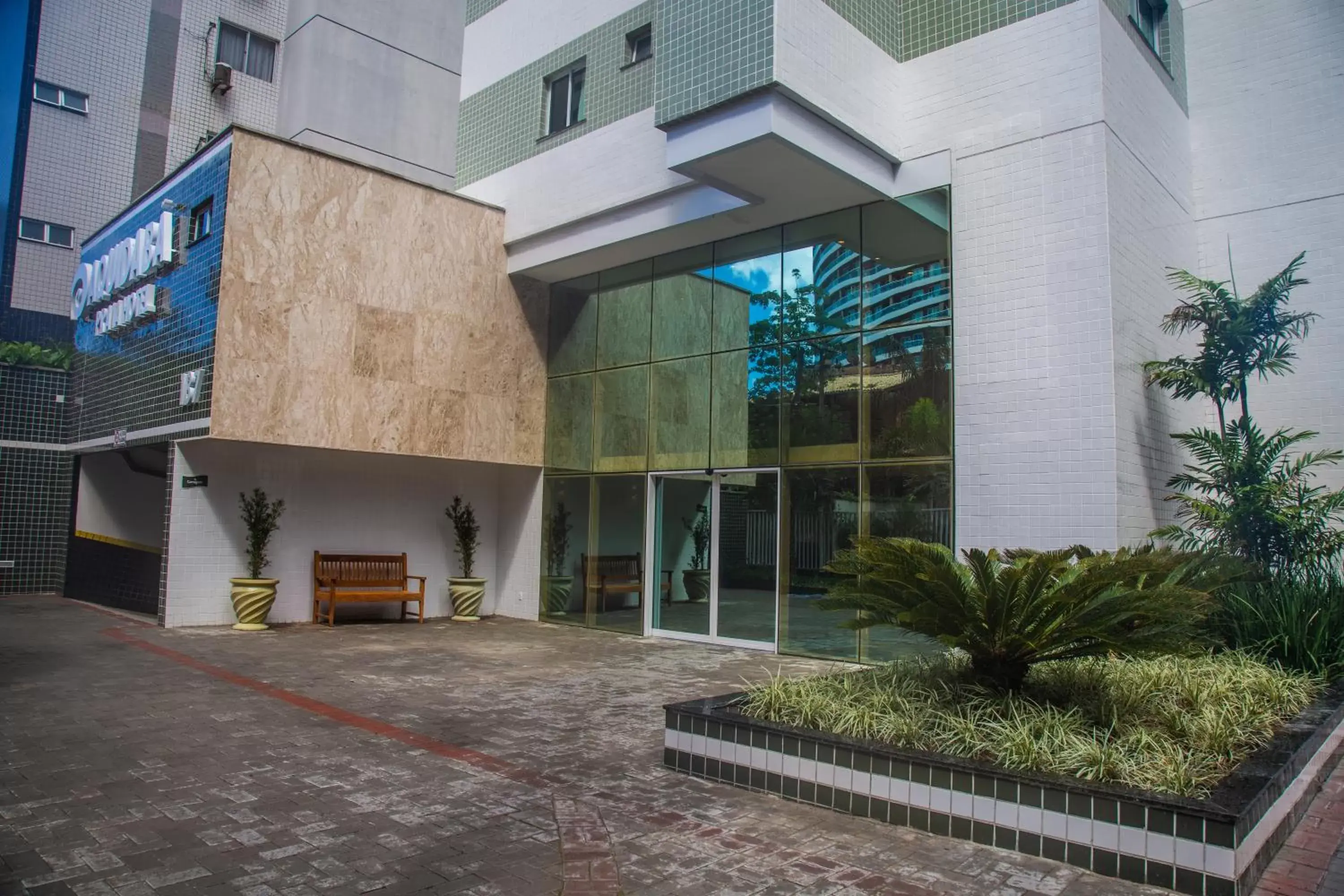 Facade/entrance, Property Building in Aquidabã Praia Hotel