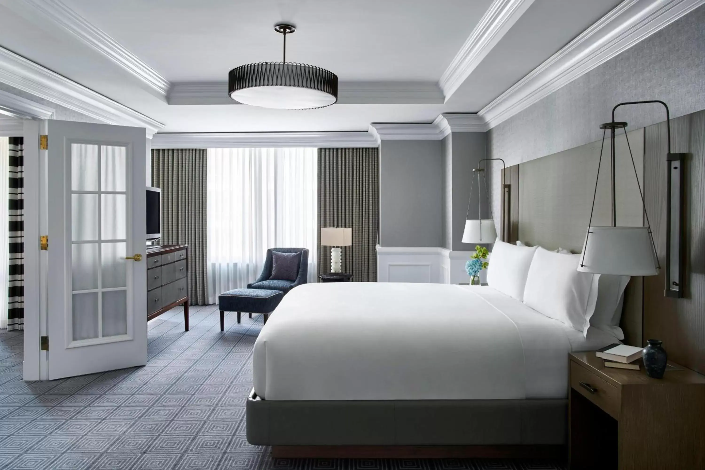 Bedroom in The Ritz-Carlton, Washington, D.C.