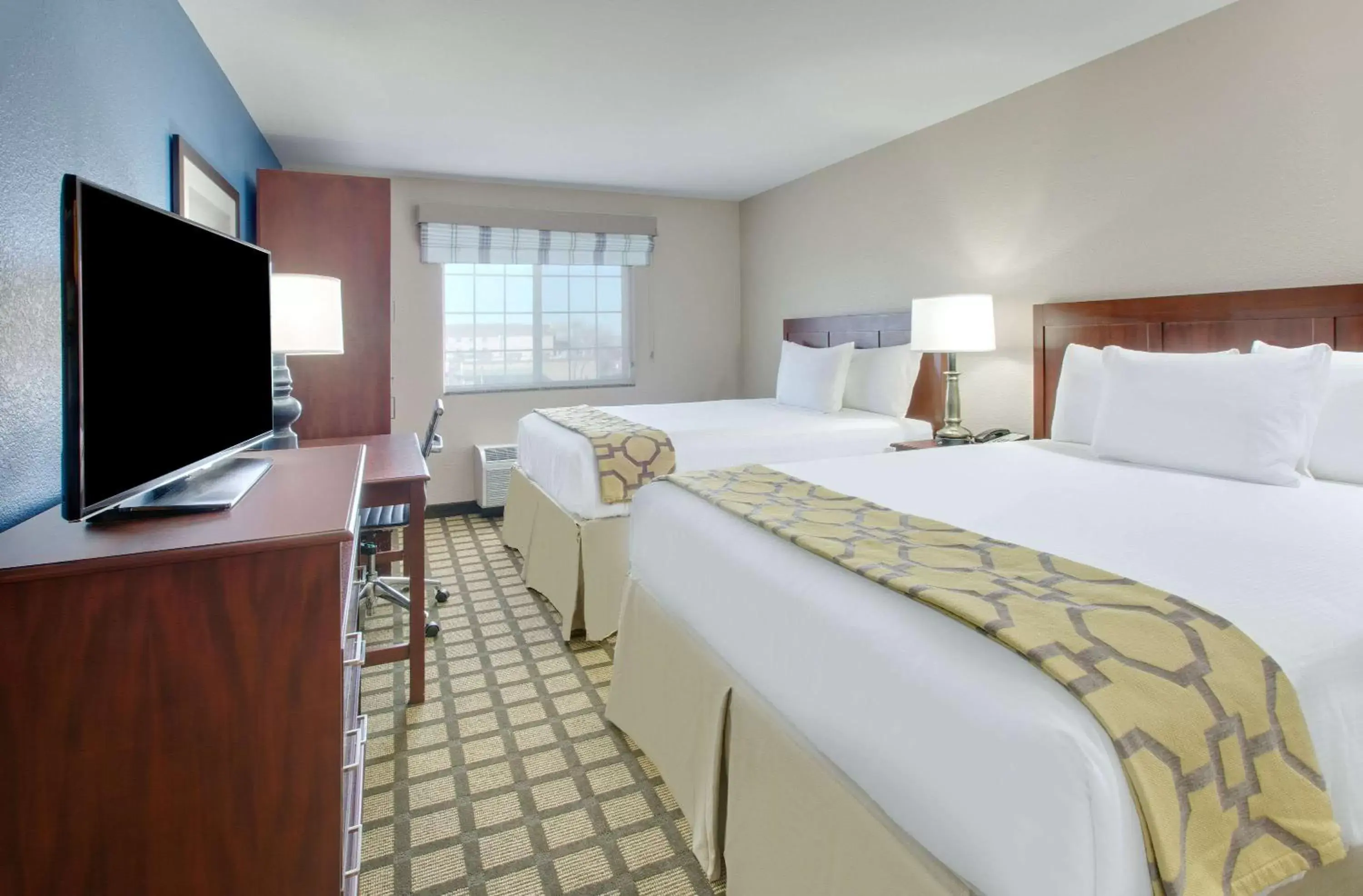 Photo of the whole room, Bed in Baymont by Wyndham Big Spring
