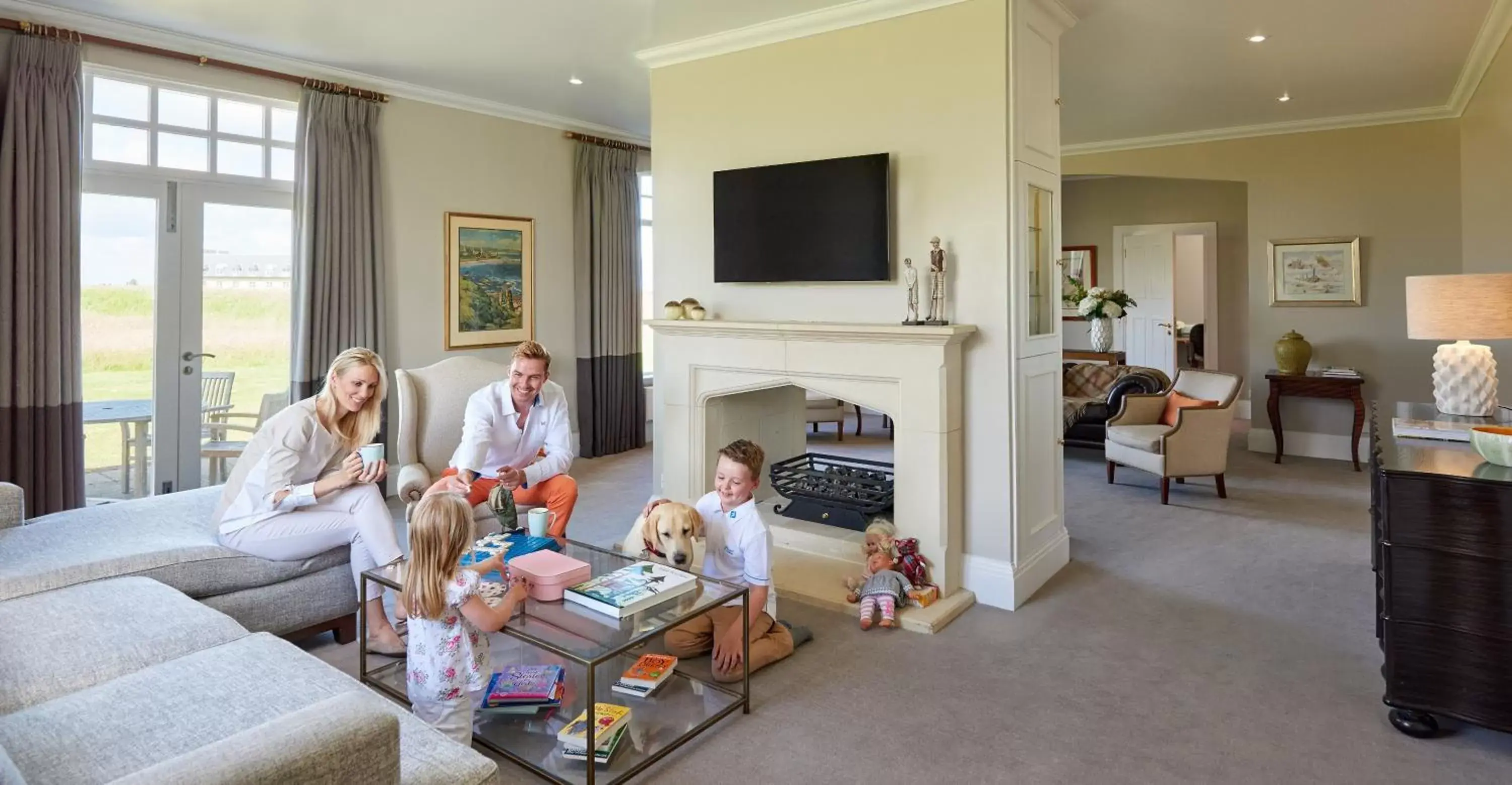 Living room, Family in Fairmont St Andrews, Scotland