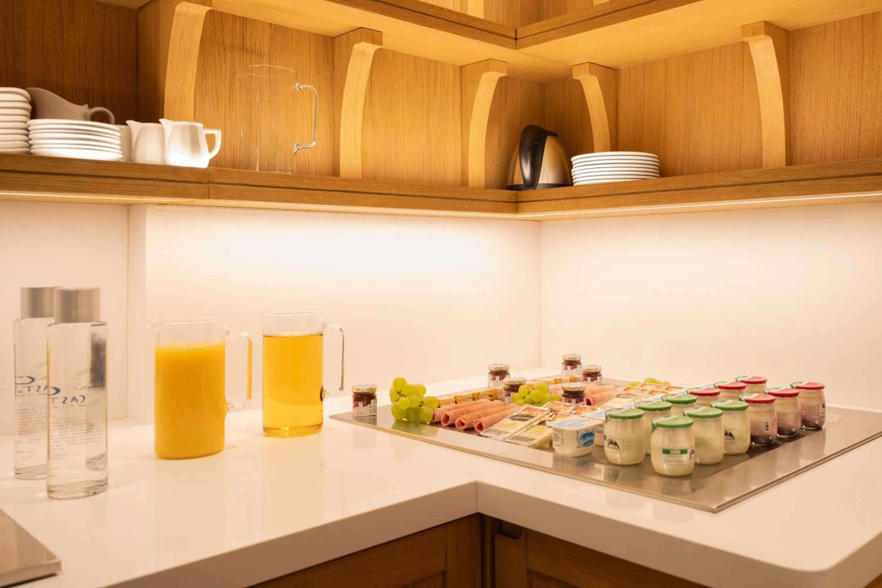 Breakfast in Esteem Tour Eiffel