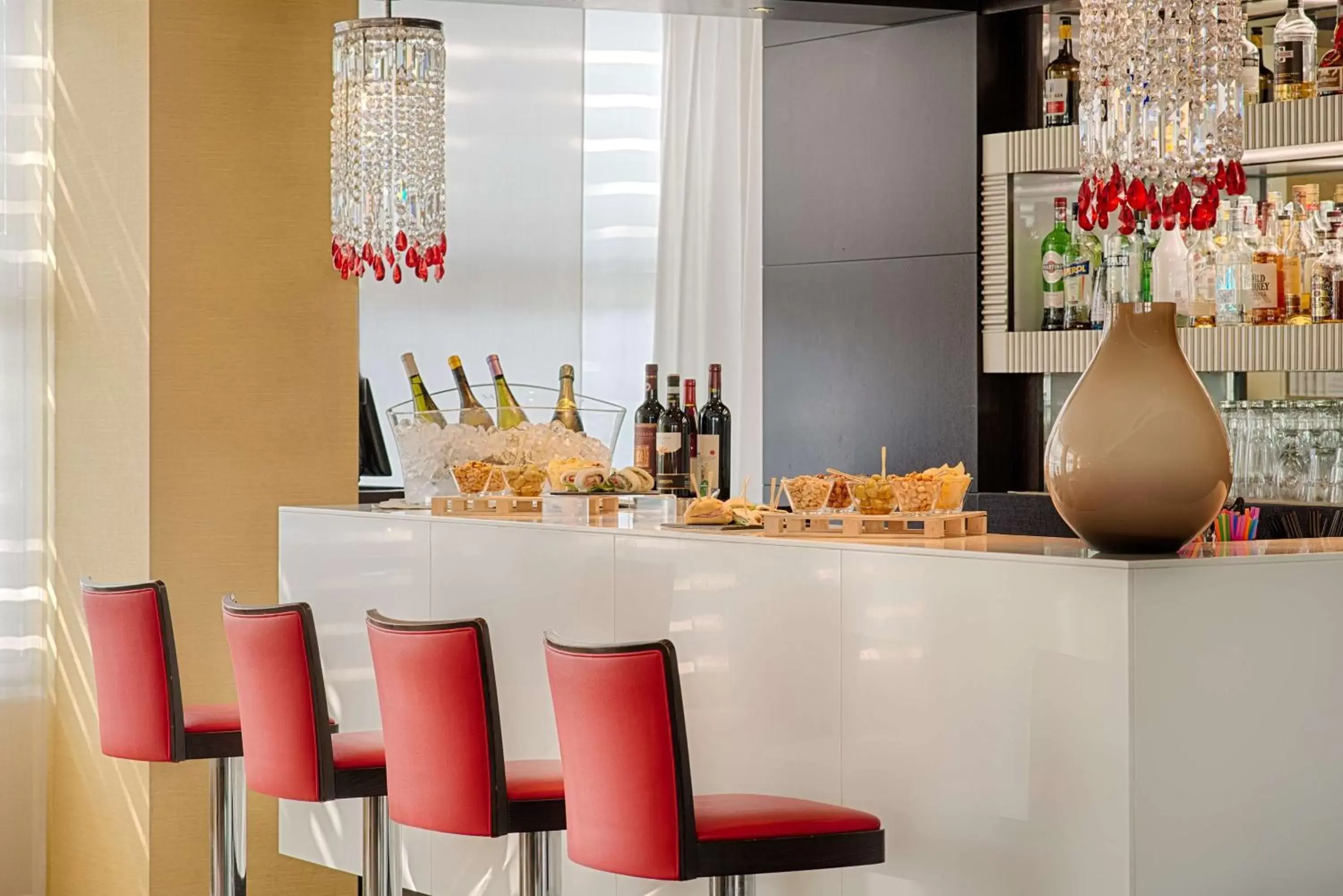 Lounge or bar in Savhotel Mantegna Padova Lounge or bar in Savhotel Mantegna Padova