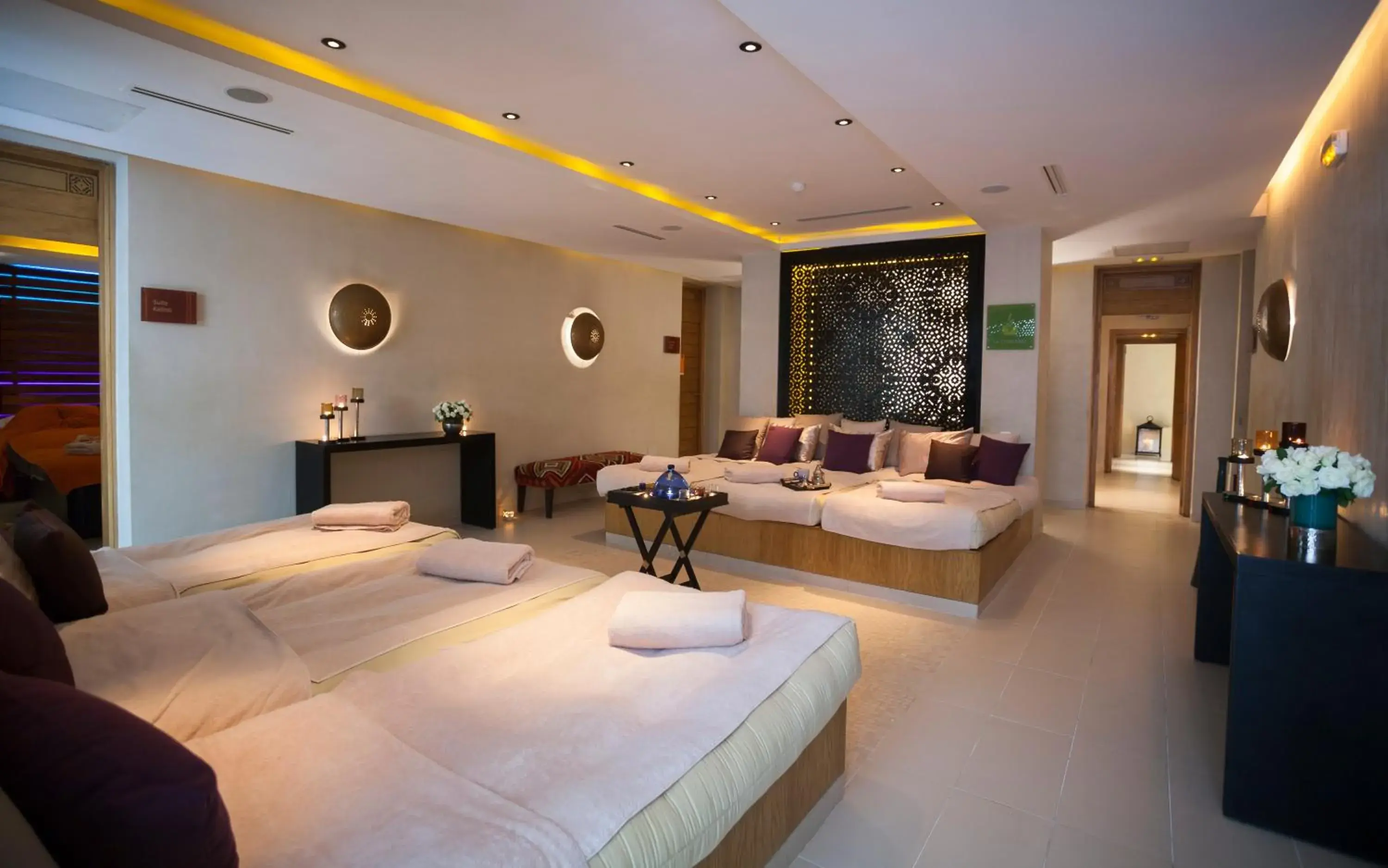 Fitness centre/facilities, Bed in Mövenpick Hotel Gammarth Tunis Fitness centre/facilities, Bed in Mövenpick Hotel Gammarth Tunis