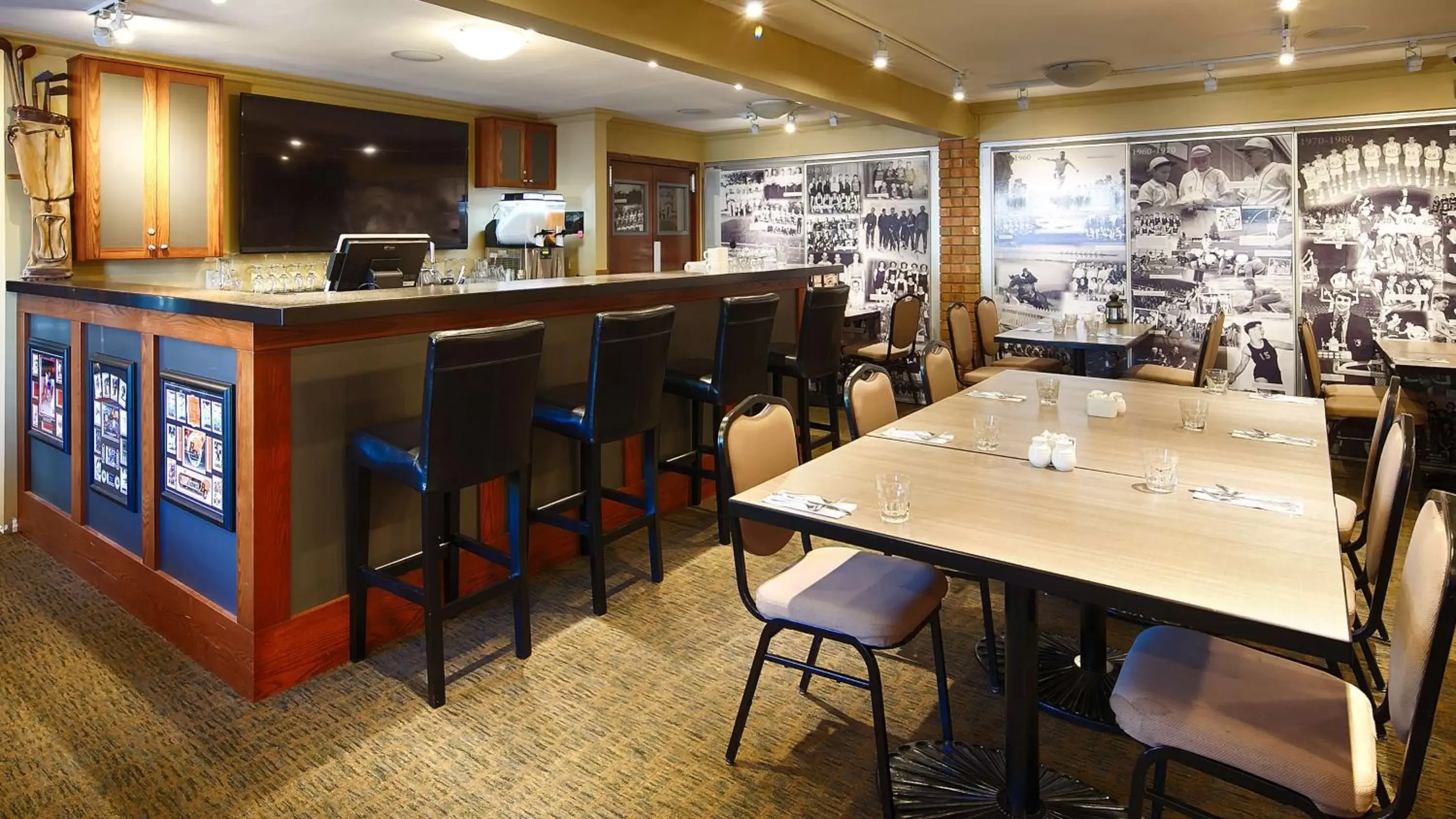 Restaurant/places to eat, Lounge/Bar in Best Western Plus Regency Inn and Conference Centre