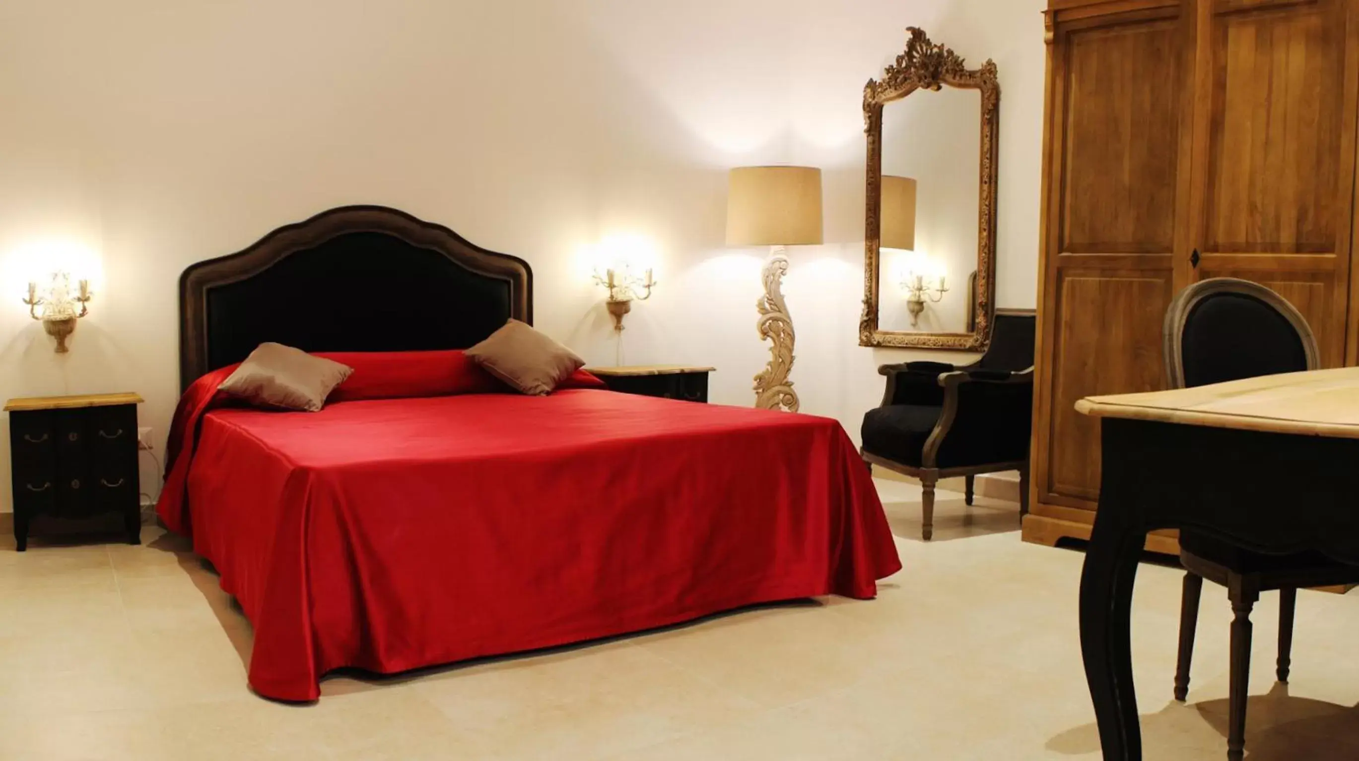 Photo of the whole room, Bed in L'Etoile