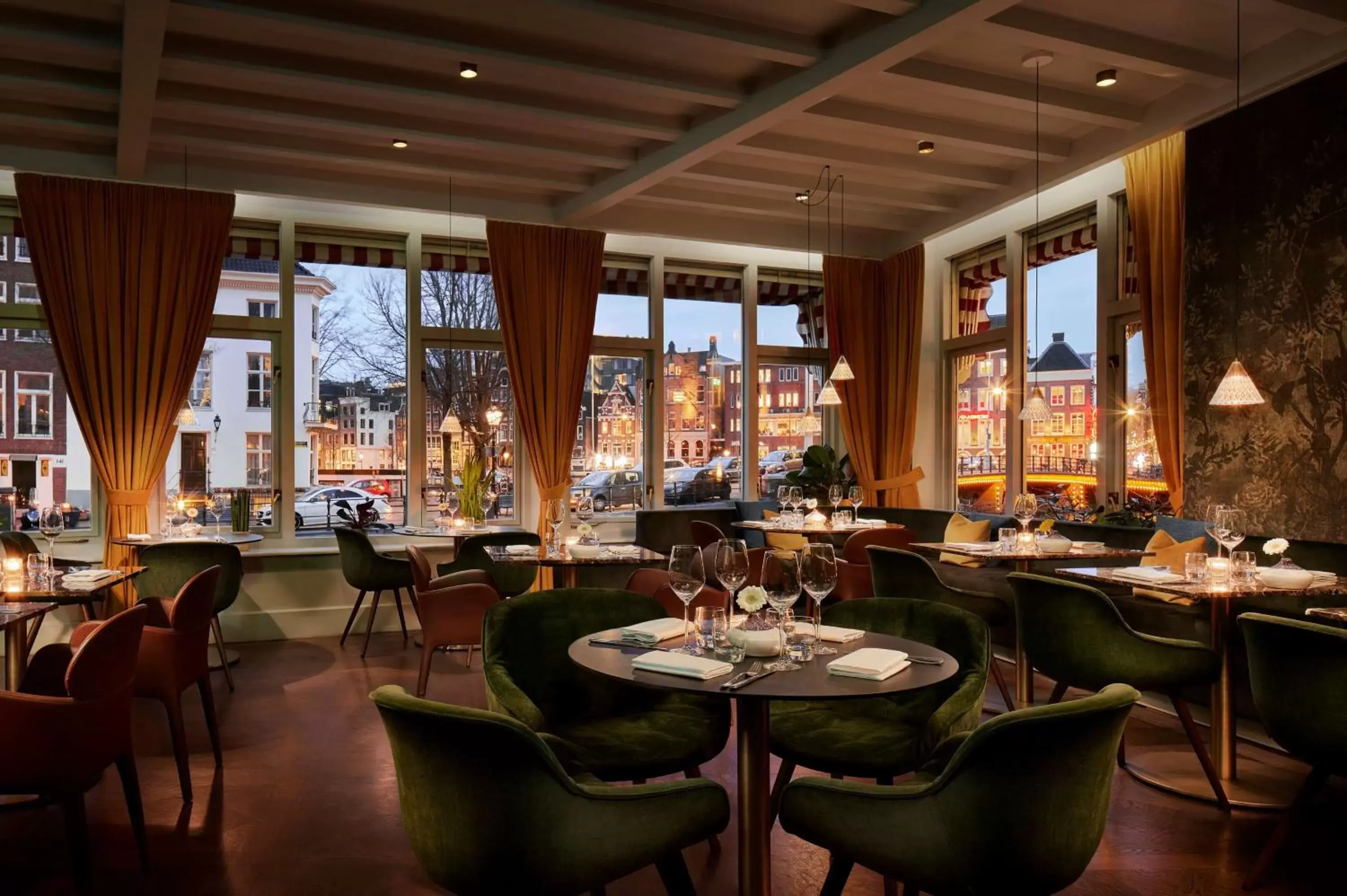 Restaurant/Places to Eat in Tivoli Doelen Amsterdam Hotel