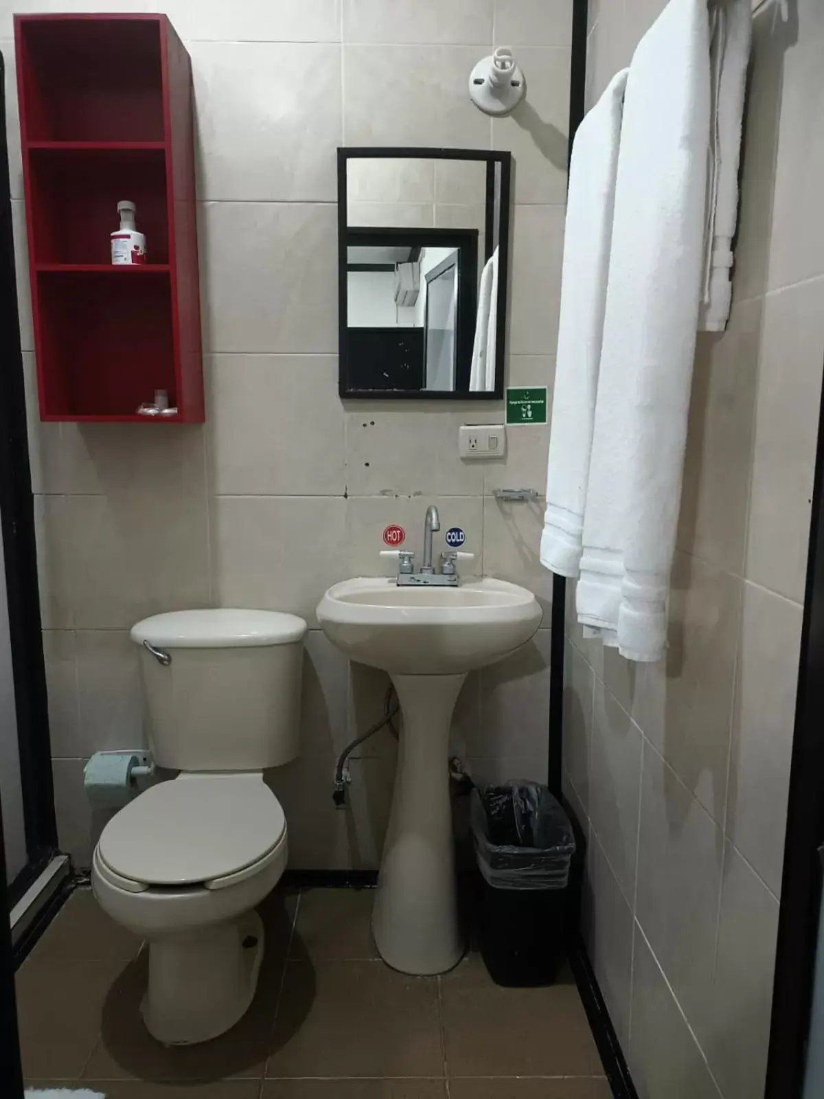 Toilet, Bathroom in Garcias Suites y Hotel