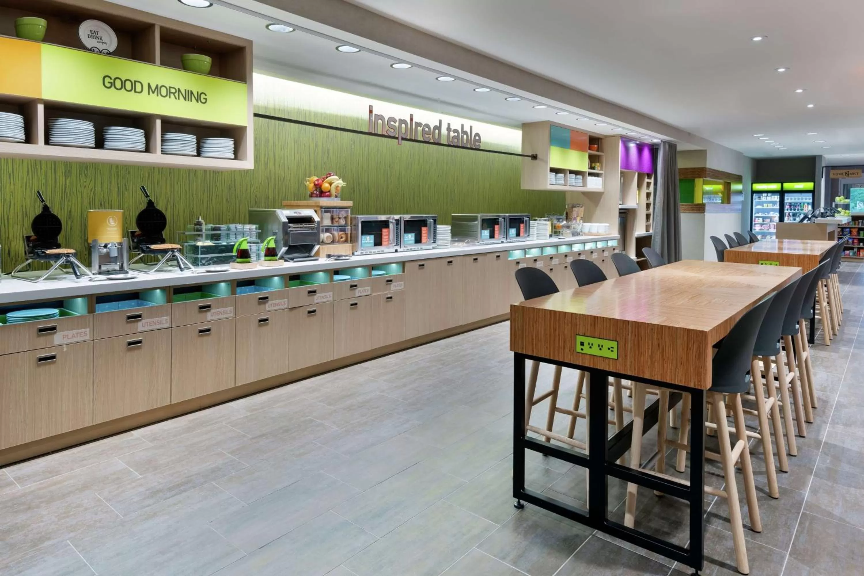 Breakfast in Home2 Suites By Hilton Orlando Near Universal