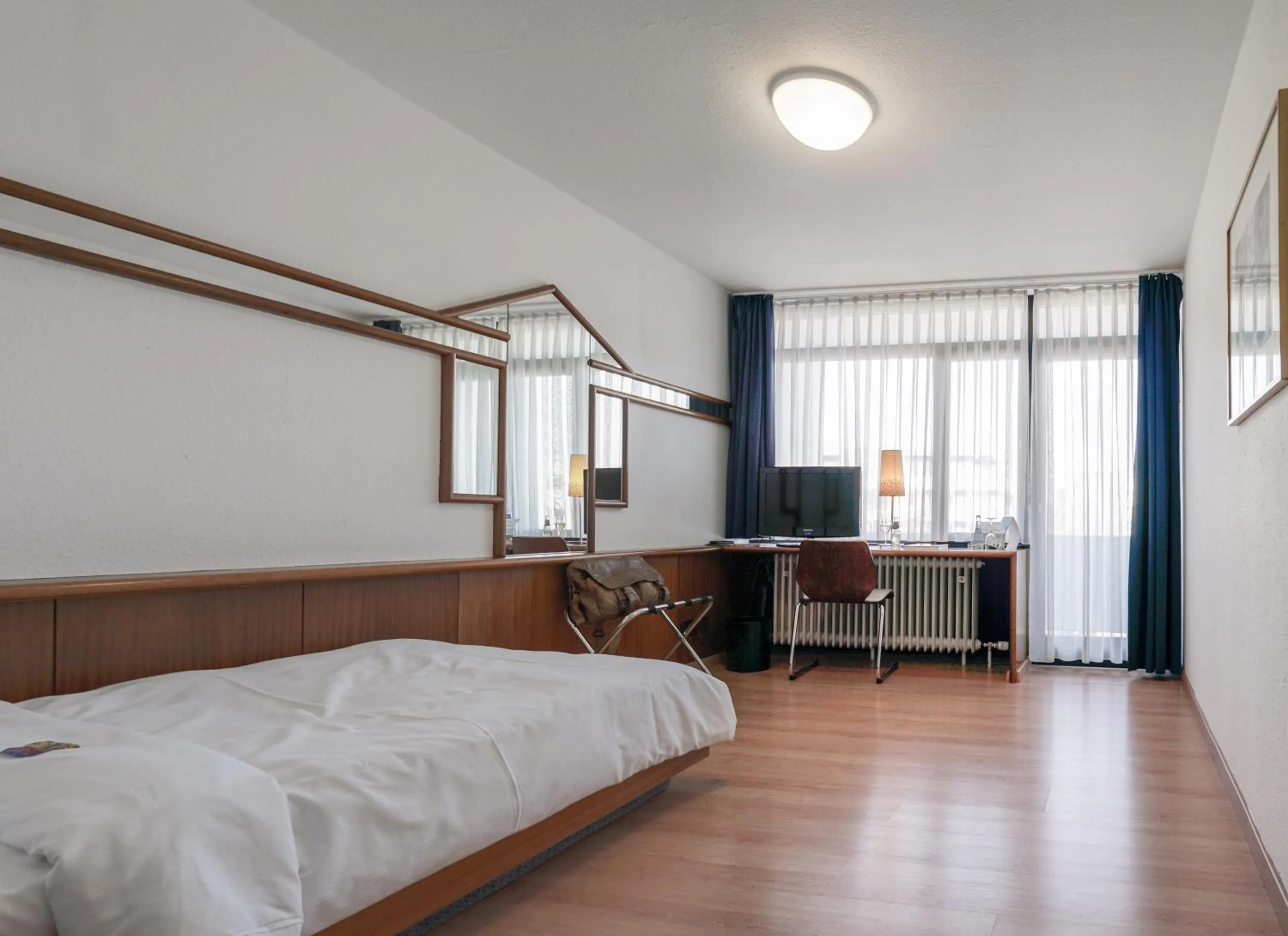 Photo of the whole room in Hotel Berlin