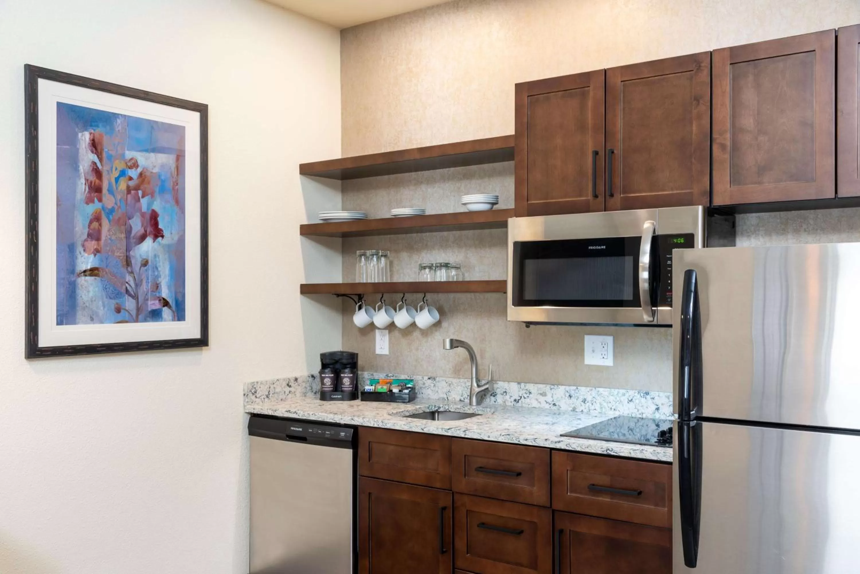 Kitchen or kitchenette in Homewood Suites by Hilton Indianapolis Downtown