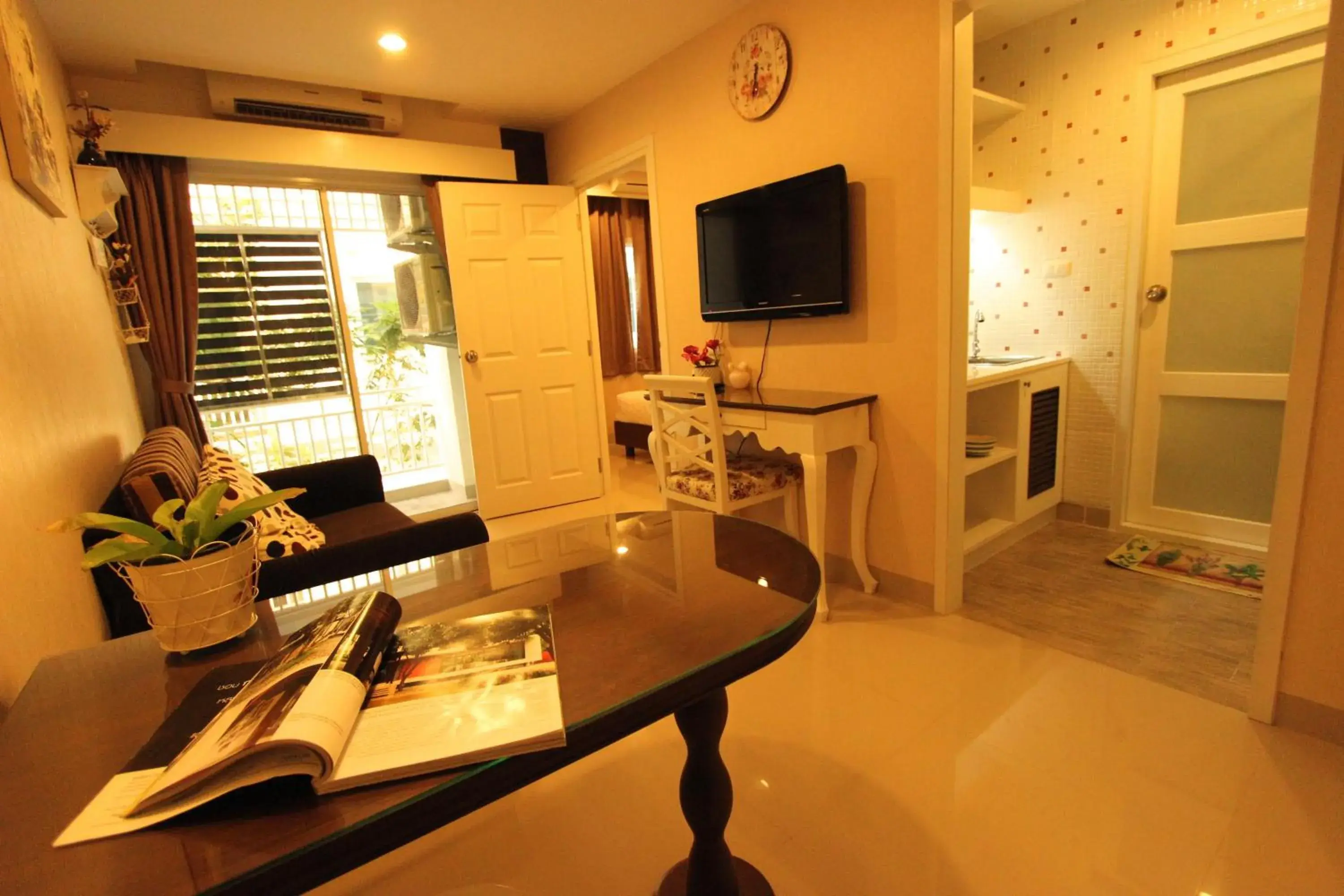 TV and multimedia, TV/Entertainment Center in At Residence Suvarnabhumi Hotel - SHA Extra Plus