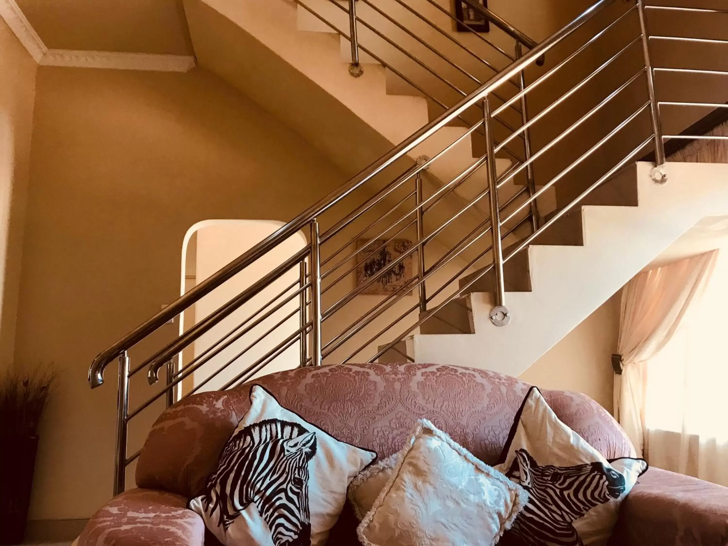 Seating Area in Jay and Bee Guesthouse