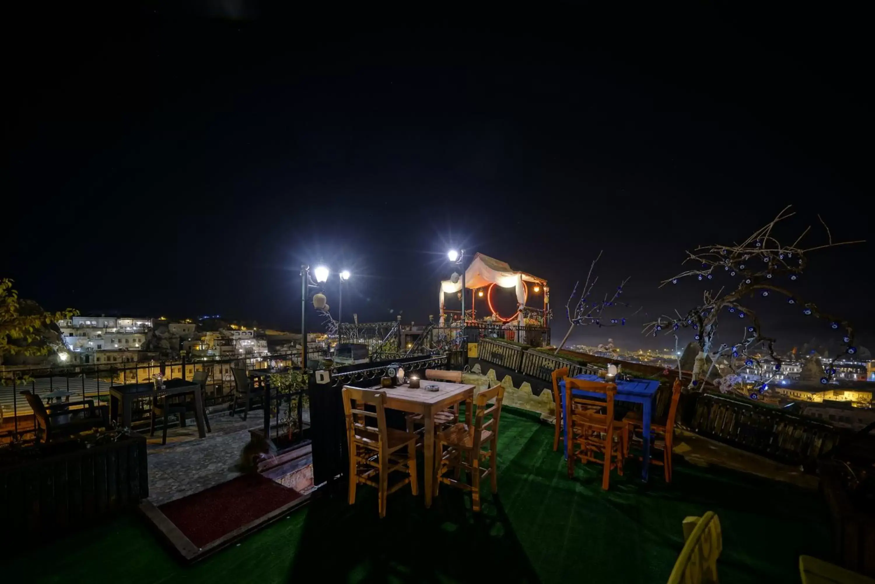 Patio in Maccan Cave Hotel