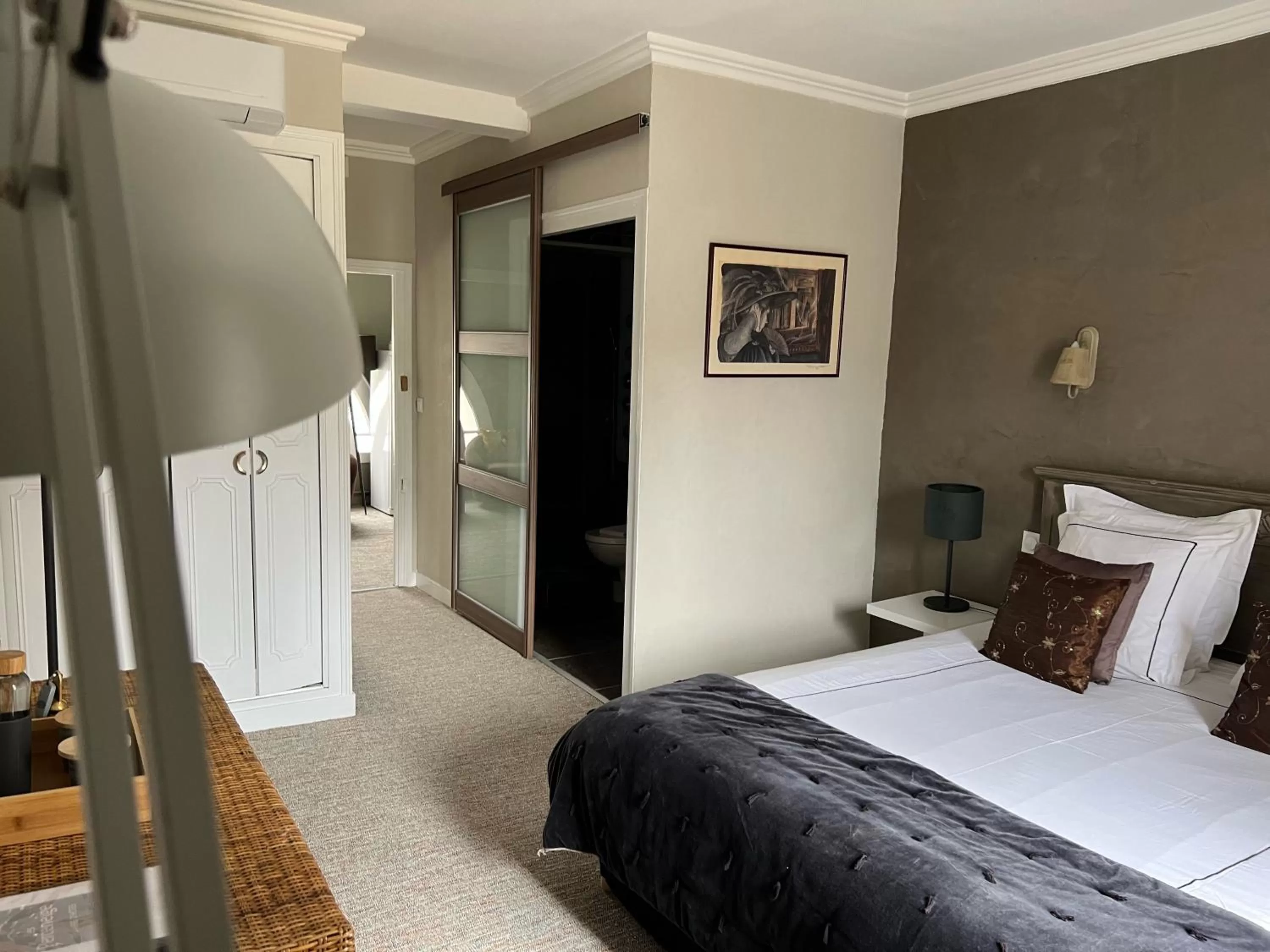 Bed in Chambres d'hôtes & Spa Les Perce Neige