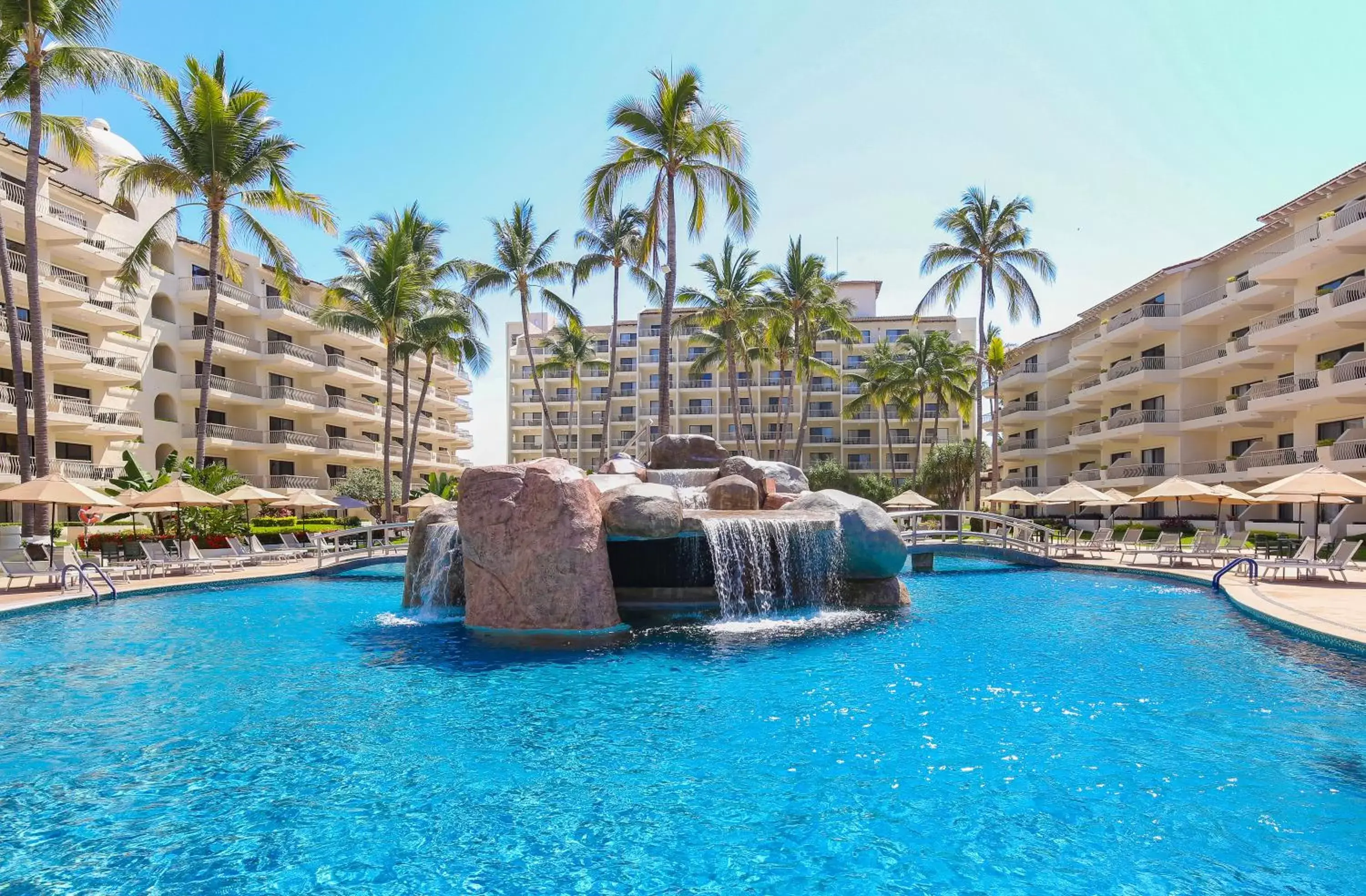 Swimming Pool in Villa del Palmar Beach Resort & Spa Puerto Vallarta