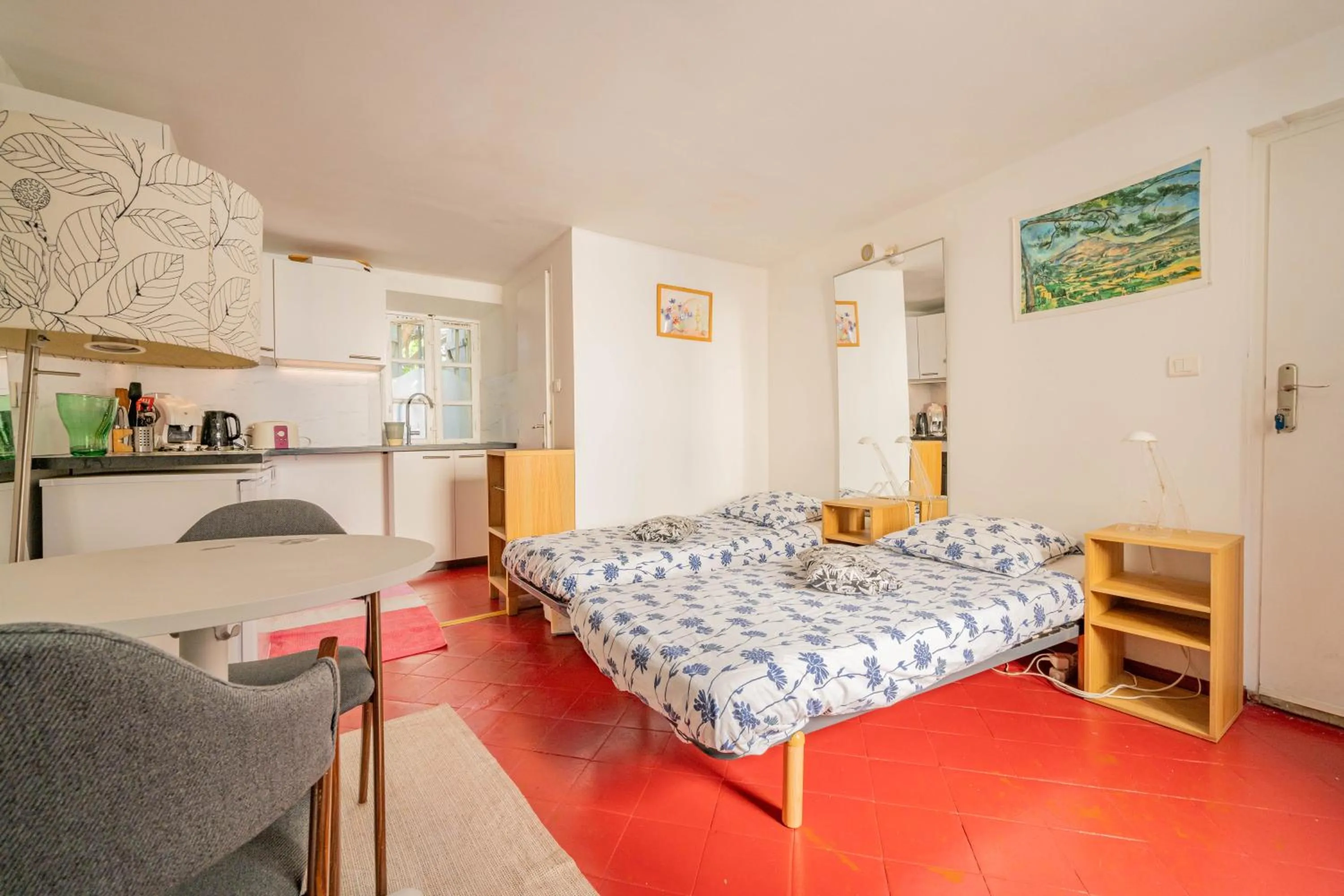 Bedroom in Precheurs Studios