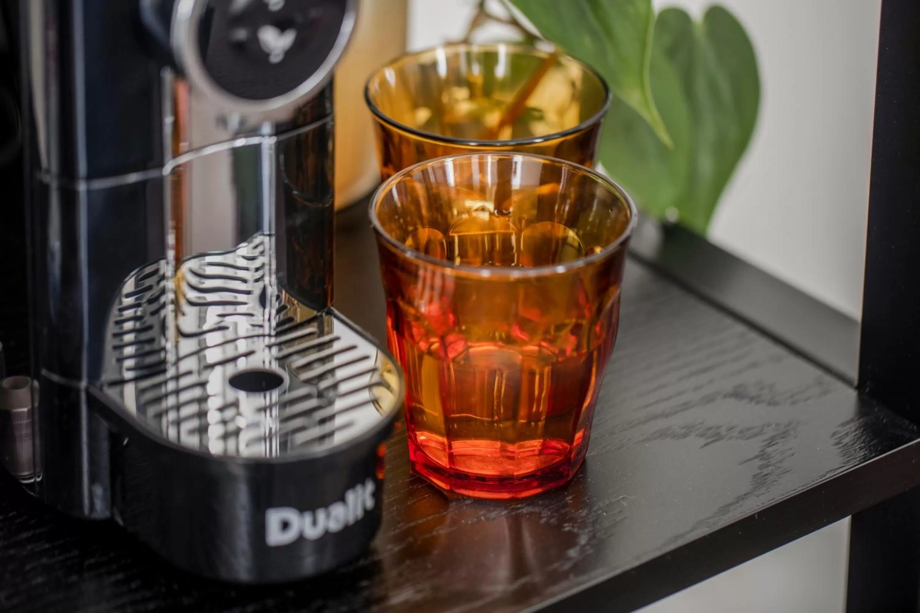 Coffee/tea facilities in Bedford Corner Hotel