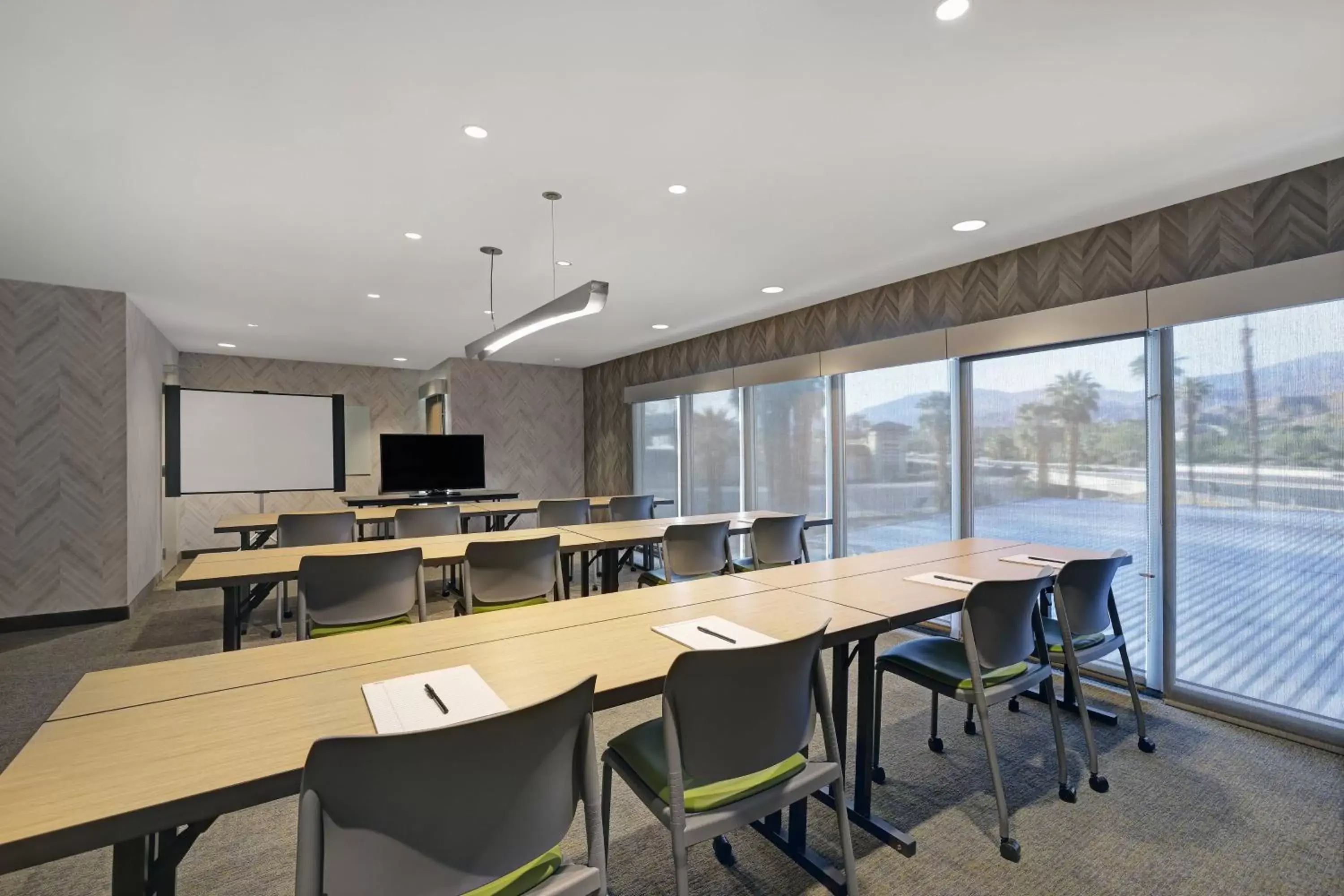 Meeting/conference room in SpringHill Suites by Marriott Palm Desert