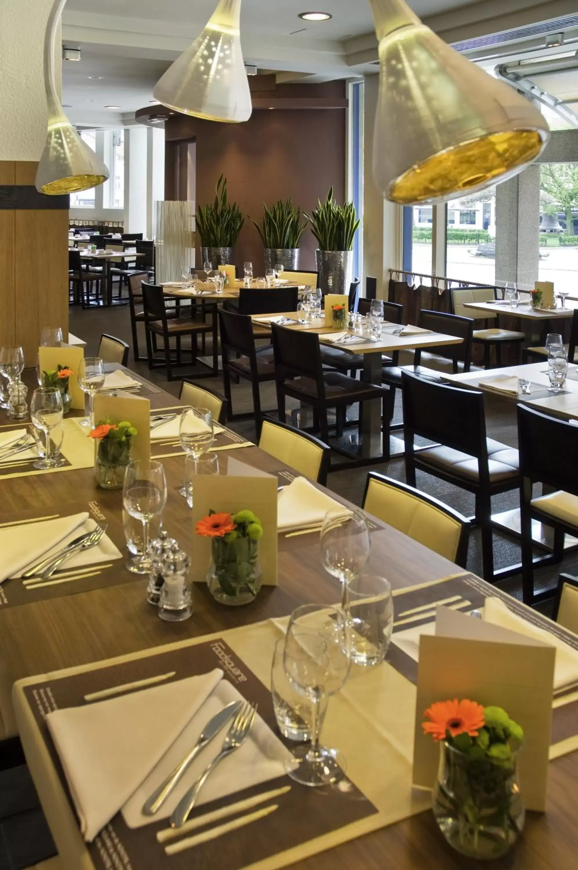 Restaurant/Places to Eat in Novotel Gent Centrum