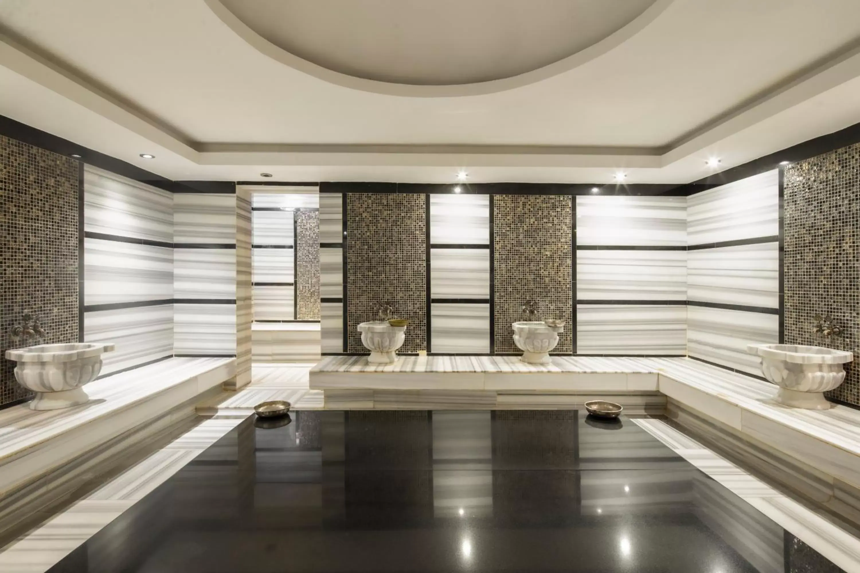 Spa and wellness centre/facilities in Crowne Plaza Istanbul Asia, an IHG Hotel