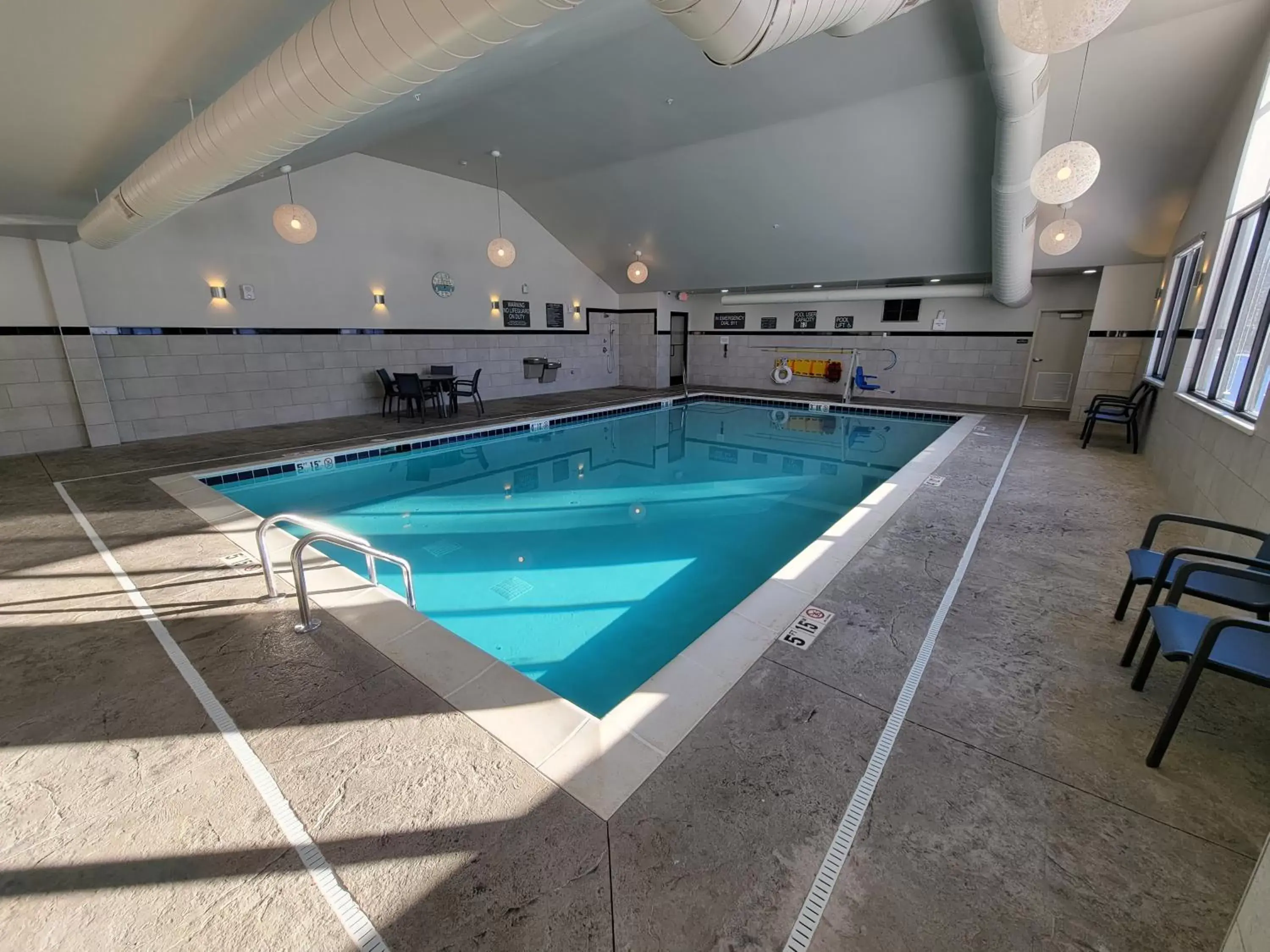 Swimming Pool in MainStay Suites