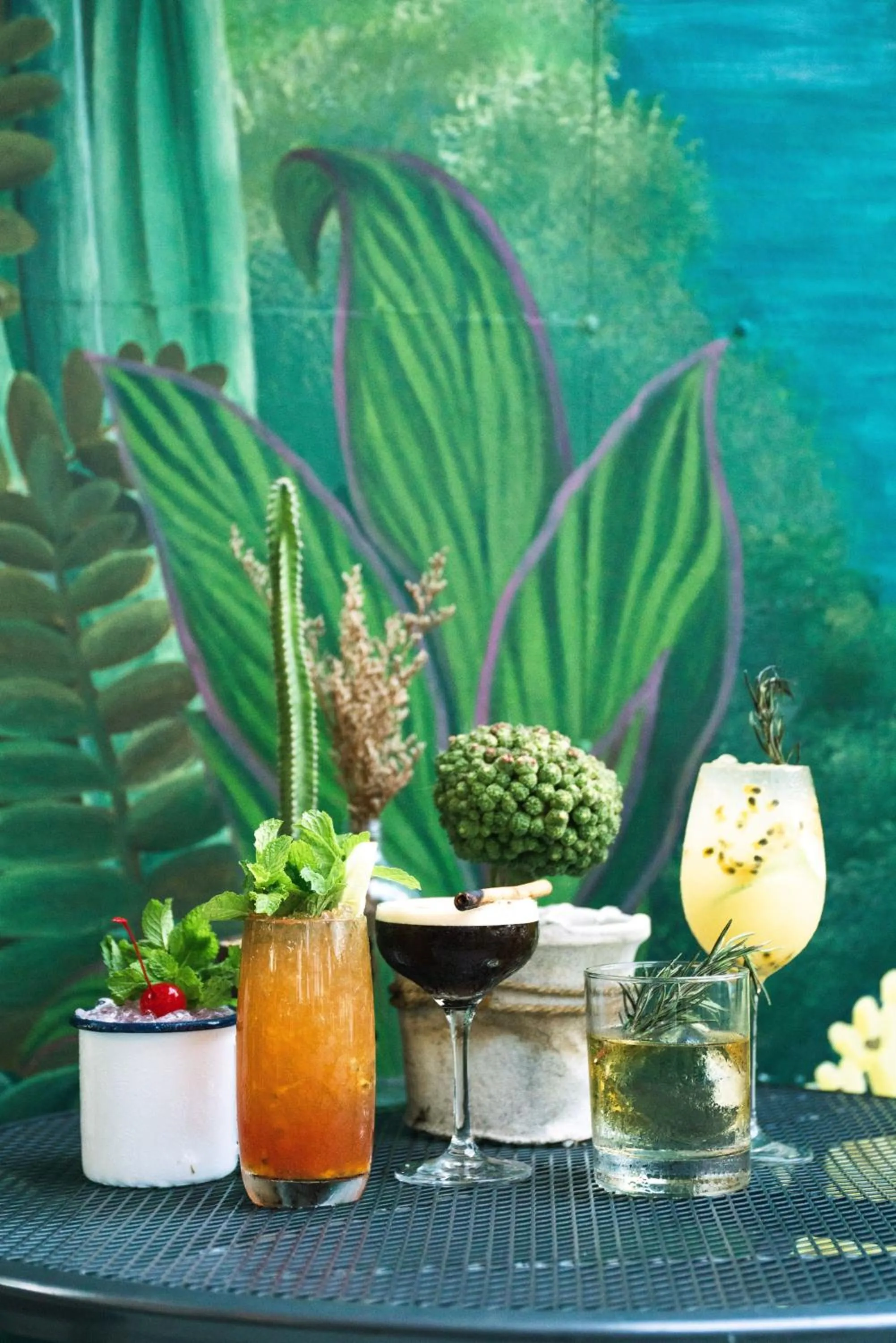 Food and drinks in Hotel Yayee