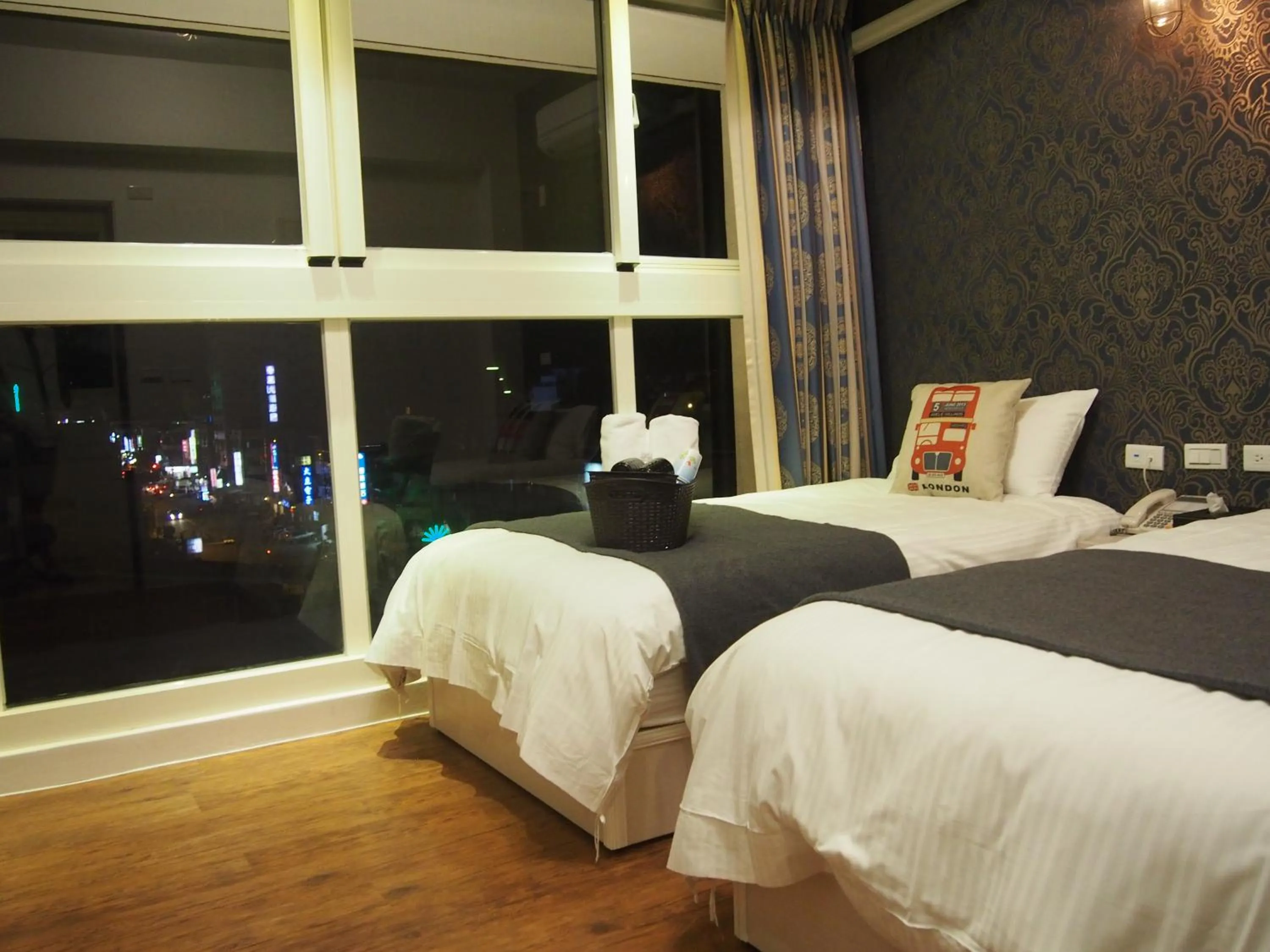 Street view, Bed in Successful 168 B&B