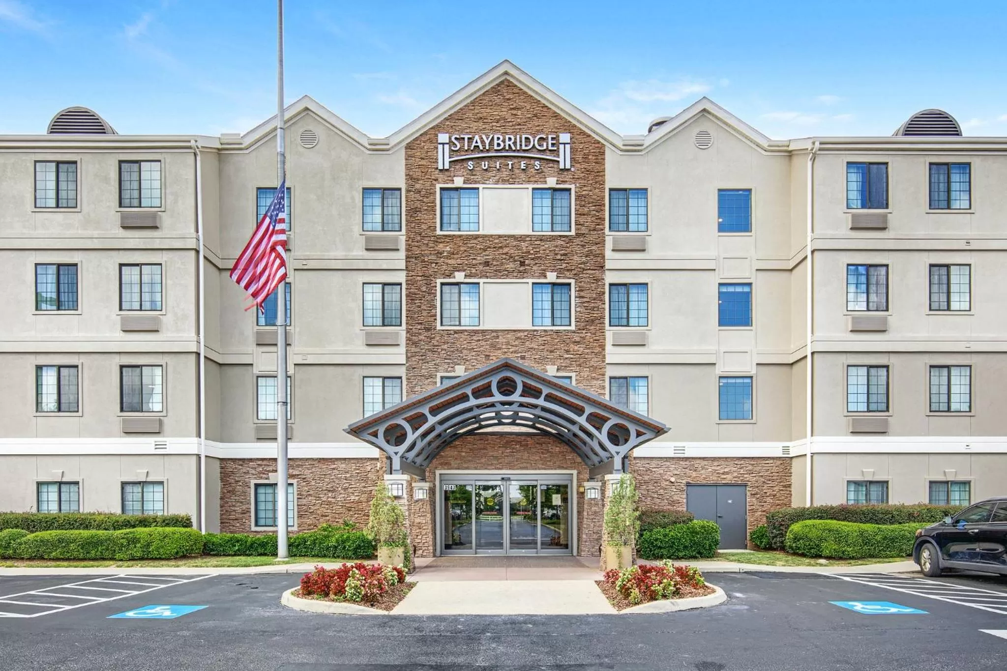 Property building in Staybridge Suites Gulf Shores by IHG