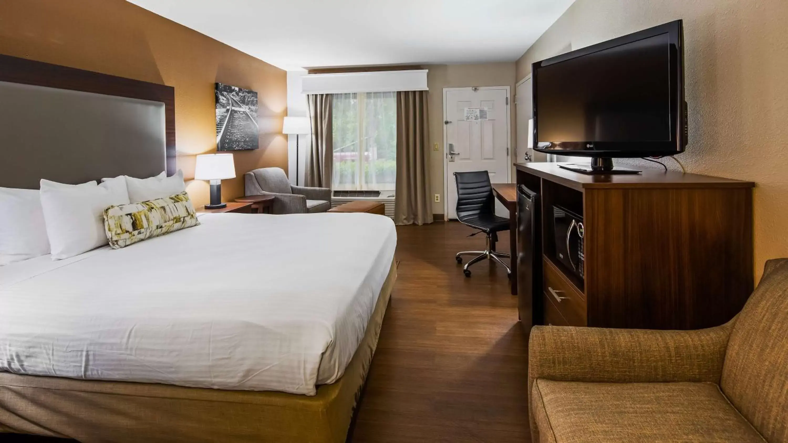 Photo of the whole room, Bed in Best Western Shenandoah Inn Photo of the whole room, Bed in Best Western Shenandoah Inn