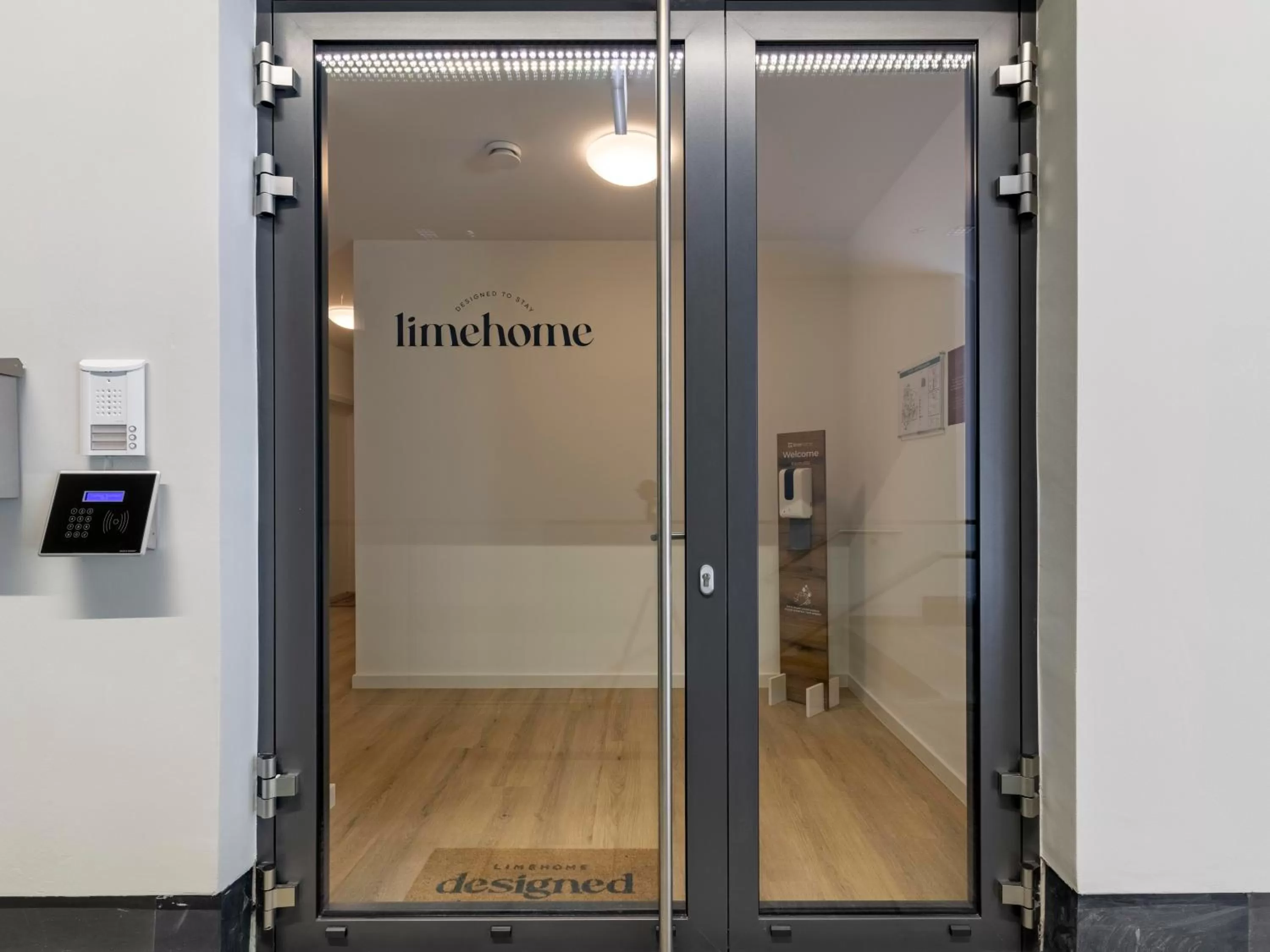 Facade/entrance in Limehome Rosenheim Gillitzerstraße