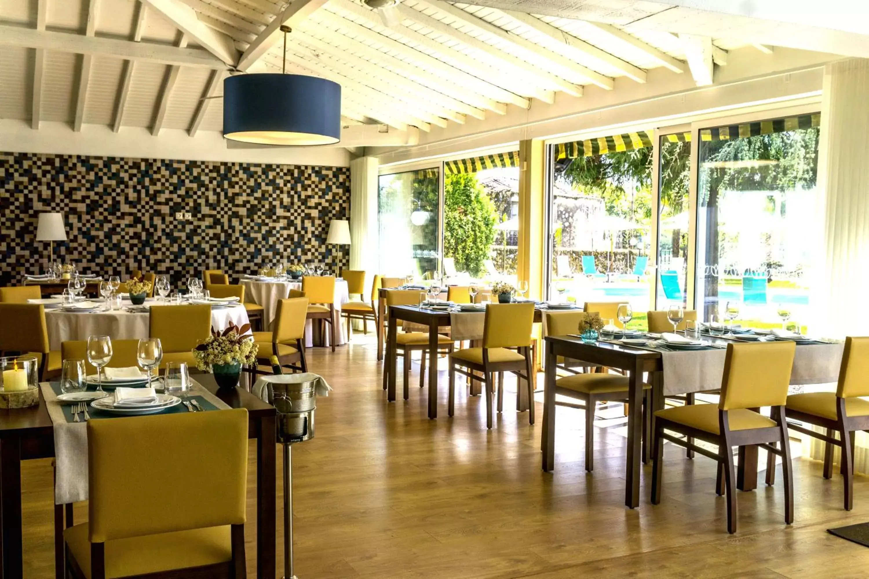 Restaurant/Places to Eat in Hotel de Charme Casa Fundevila