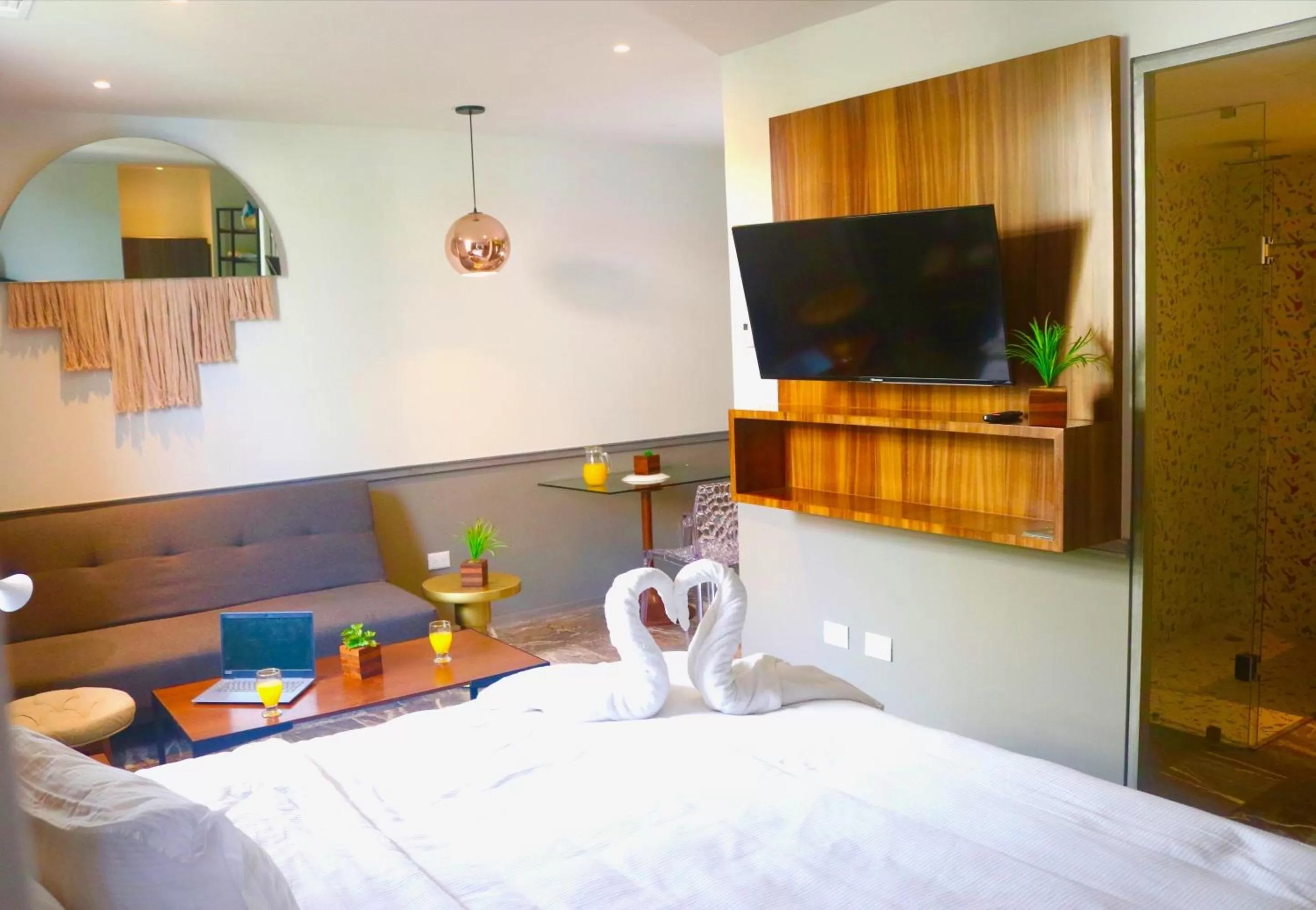 TV and multimedia, Bed in Singular Joy Vacation Rentals