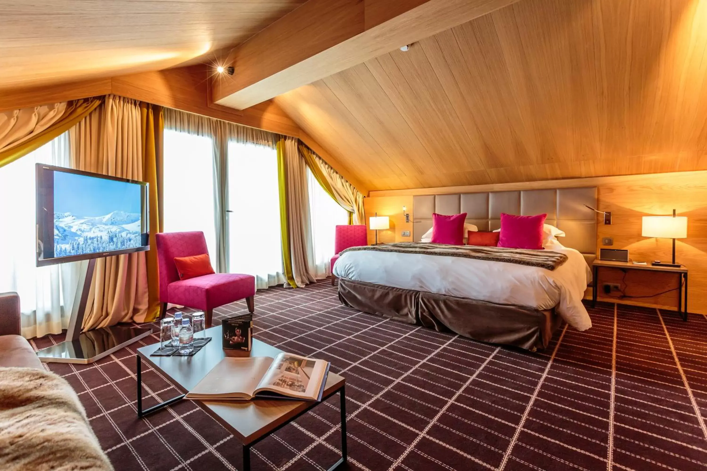 Bedroom in Hotel Le Savoy