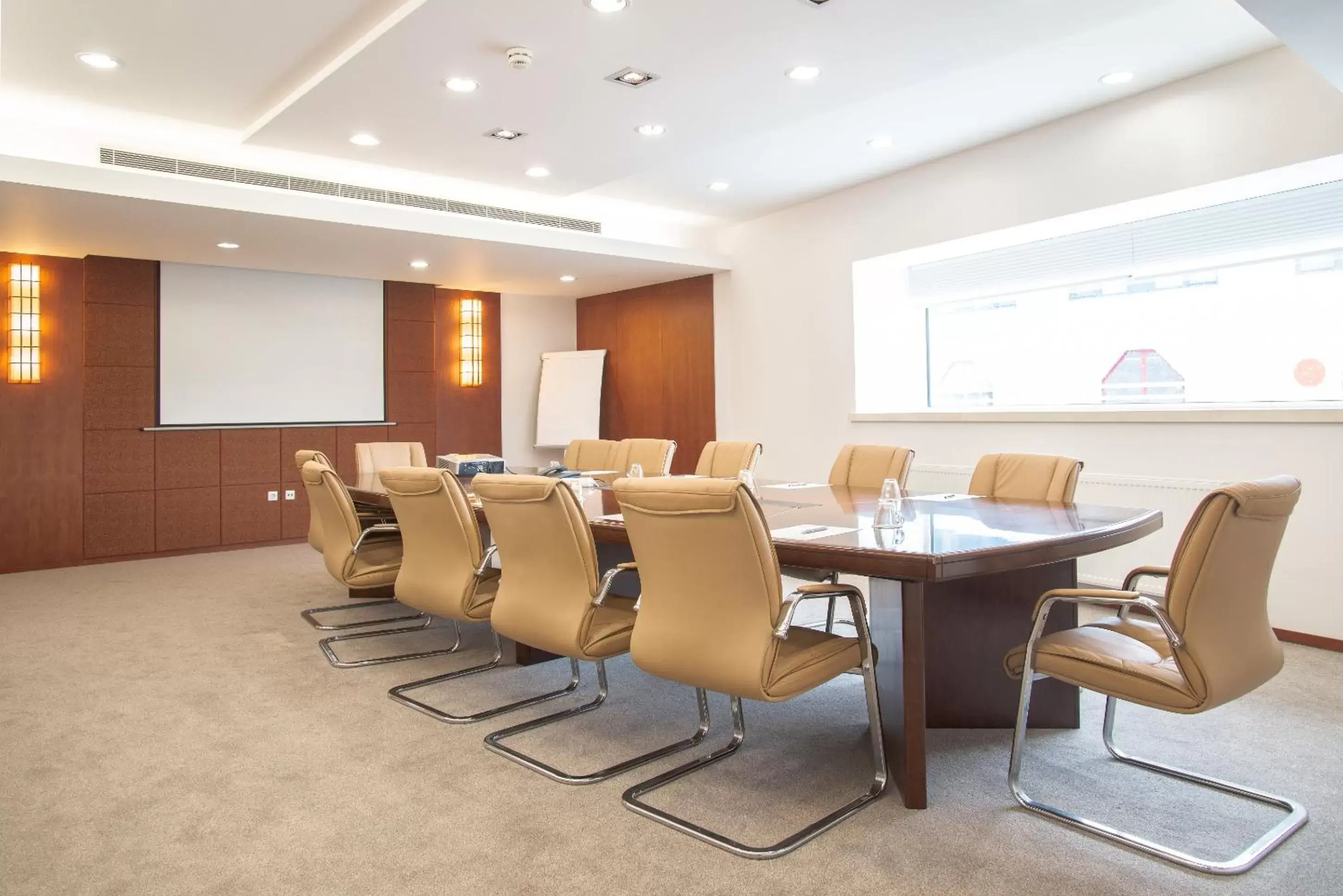 Business facilities in Shanghai Hotel Holland
