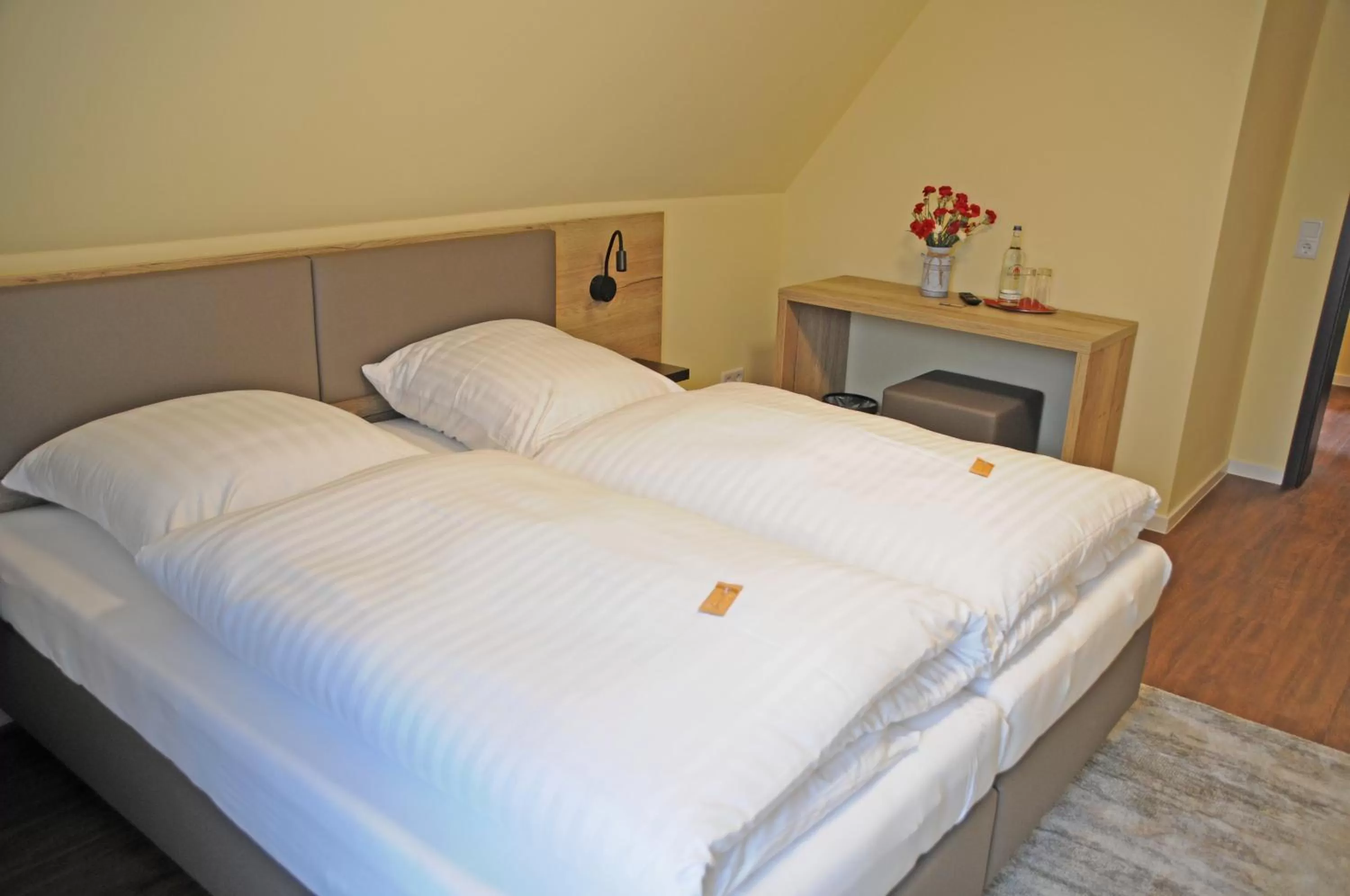 Bed in WIRTSHAUS am Niederntor