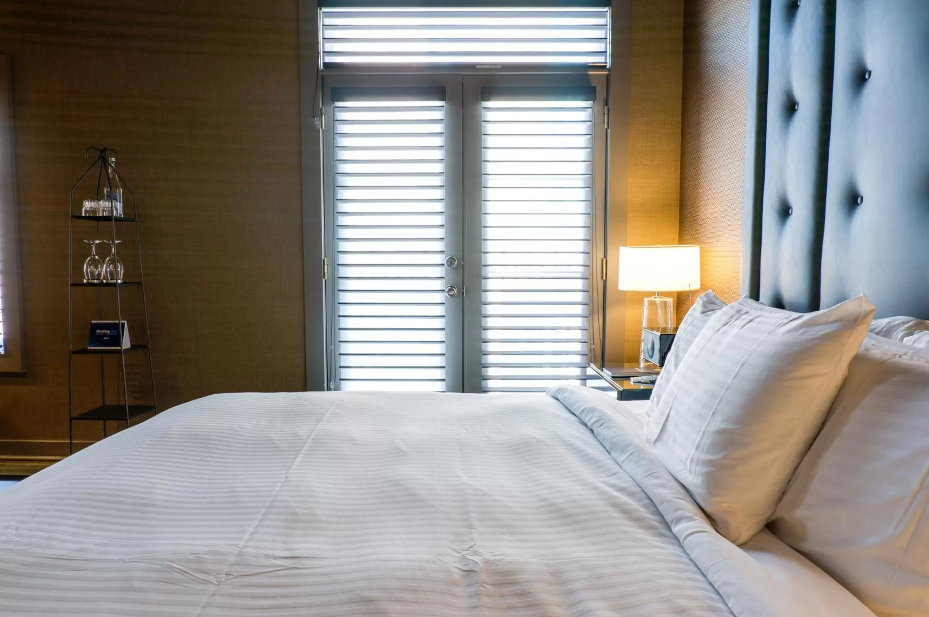 Bed in Hotel Arts Kensington