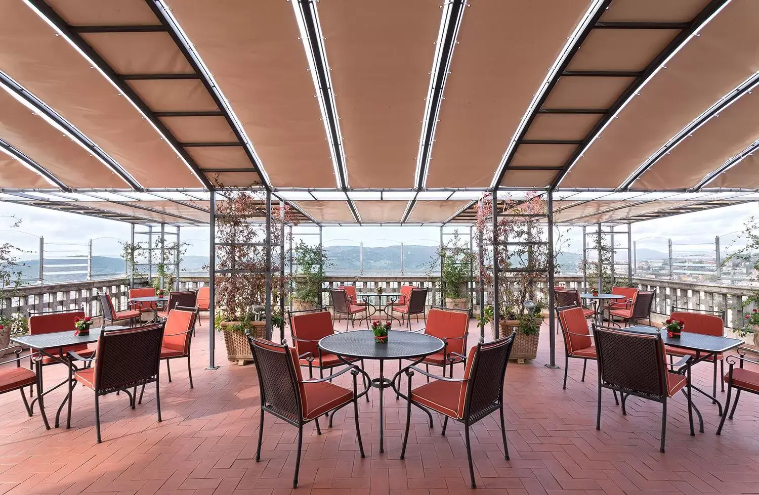 Restaurant/Places to Eat in Brufani Palace Hotel - Small Luxury Hotels of the World Restaurant/Places to Eat in Brufani Palace Hotel - Small Luxury Hotels of the World